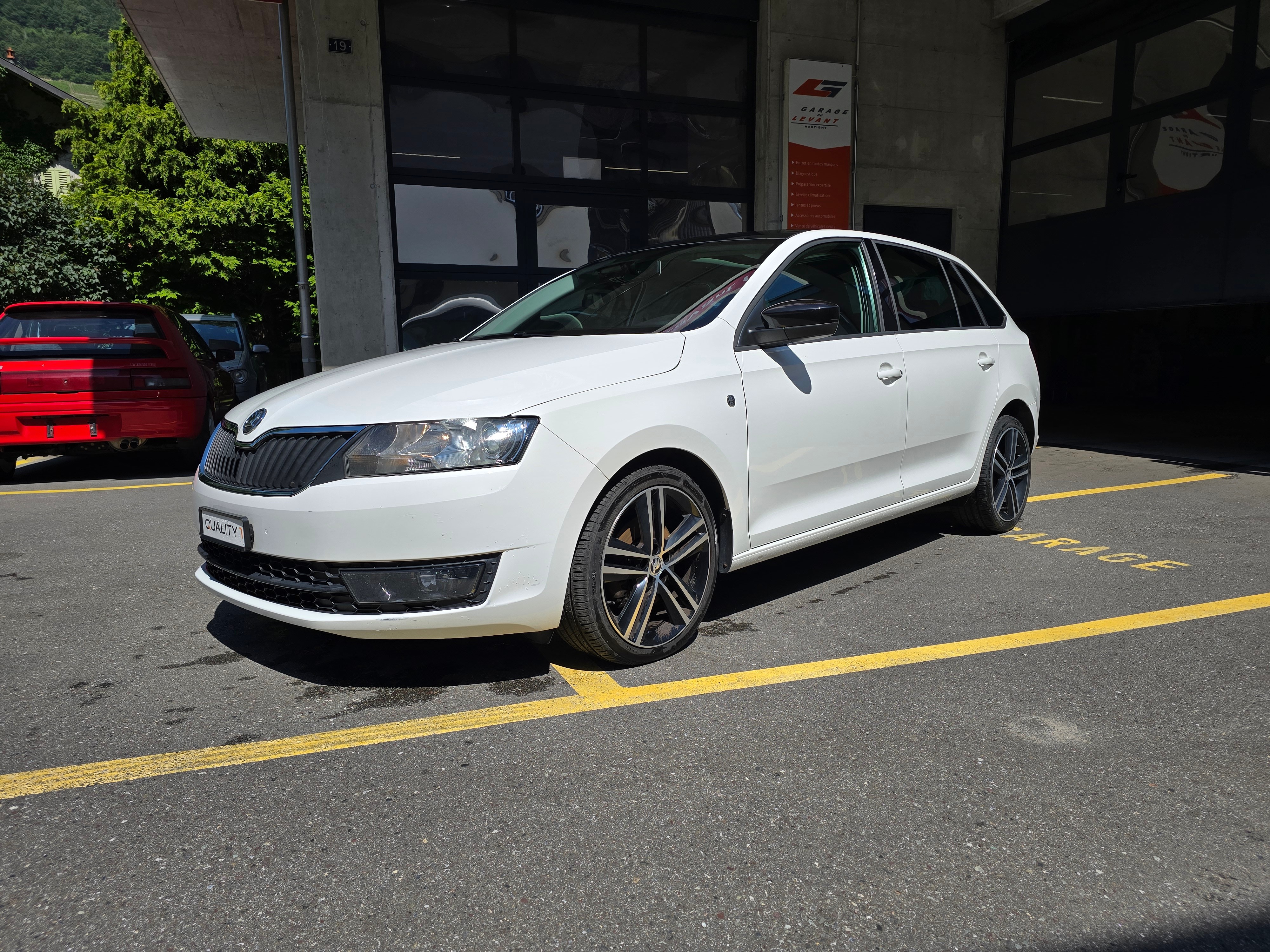 SKODA Rapid Spaceback 1.4 TSI Ambition DSG