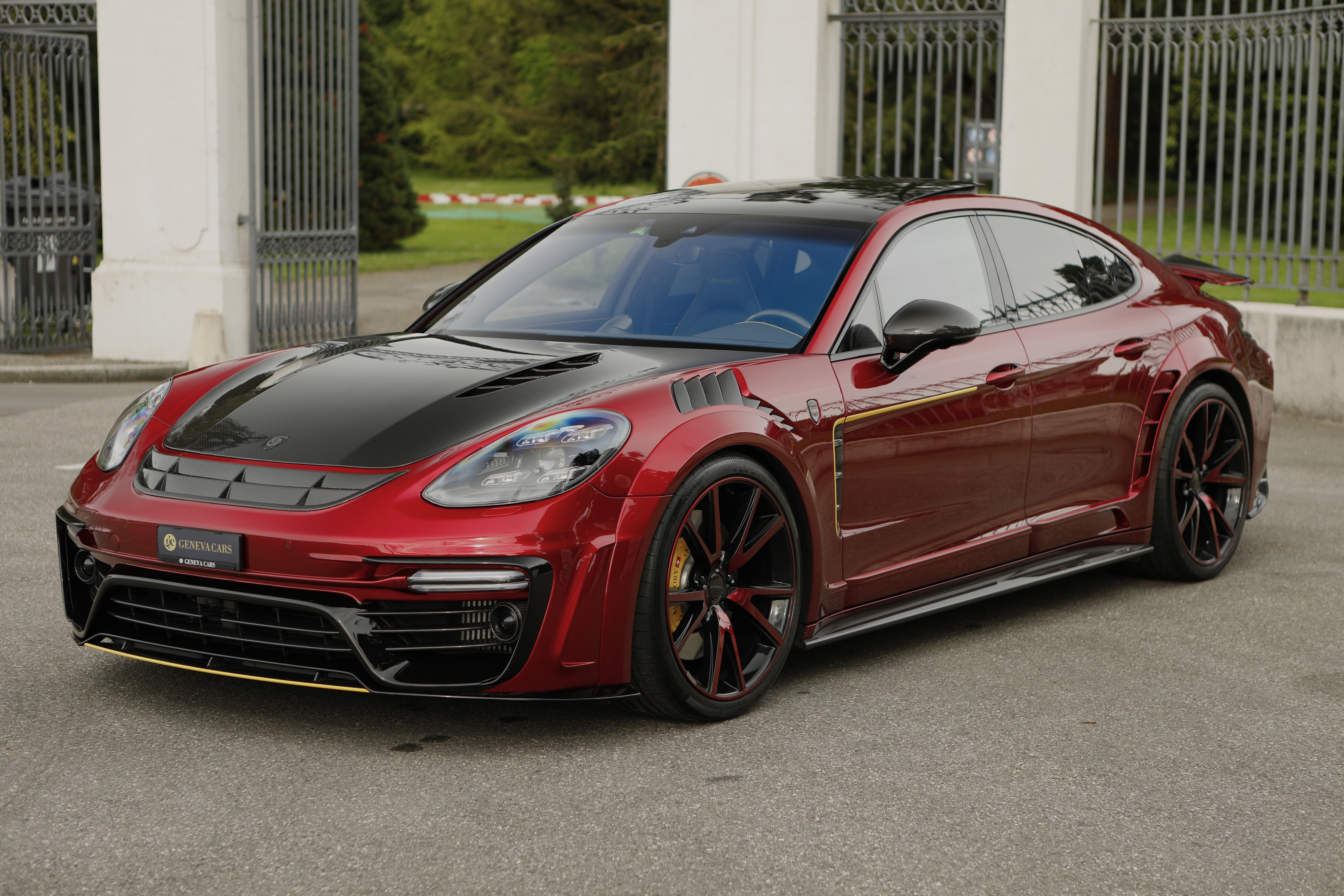 PORSCHE Panamera Turbo PDK MANSORY 1 / 1 ( only 2100 km )