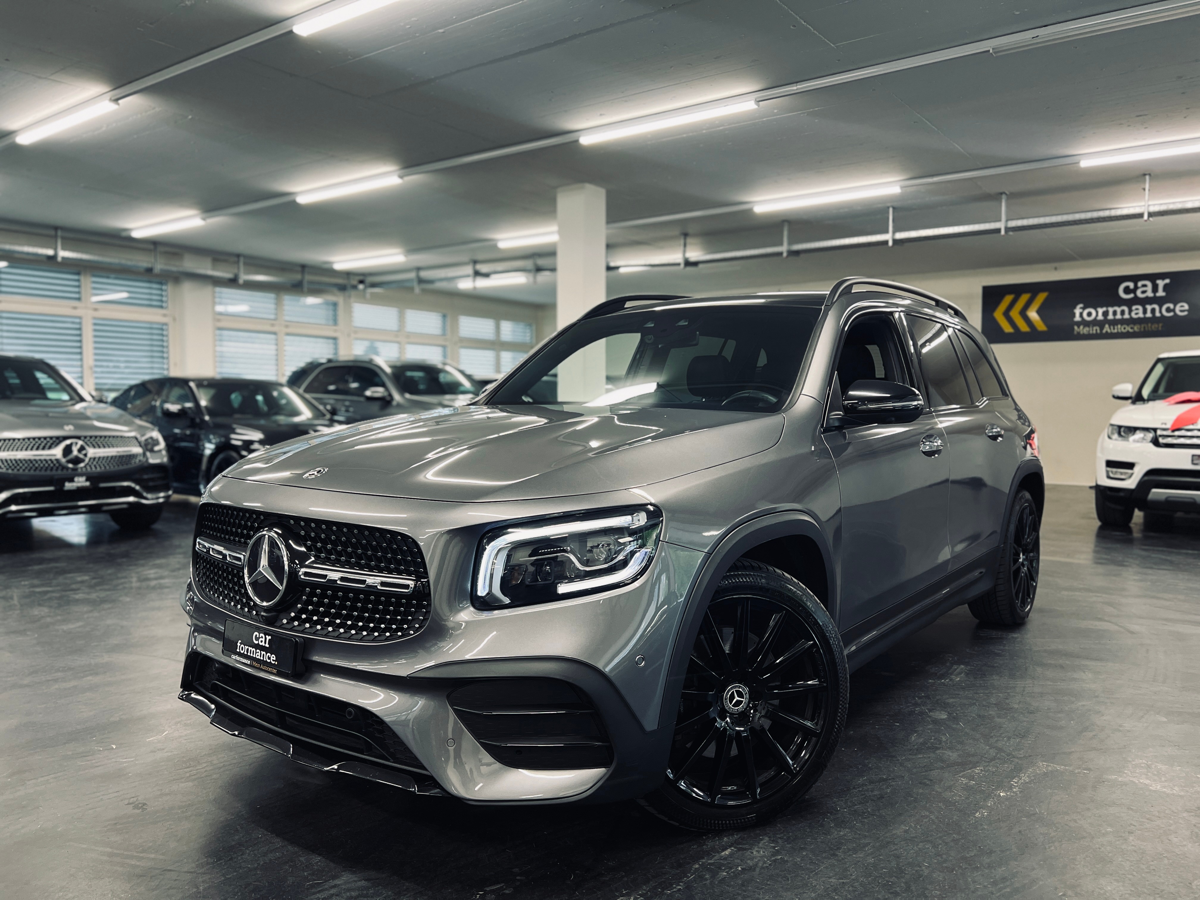 MERCEDES-BENZ GLB 220 d AMG Line 4matic