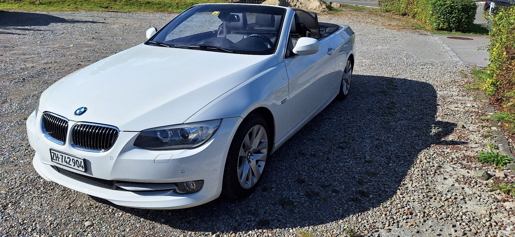 BMW 330i Cabriolet