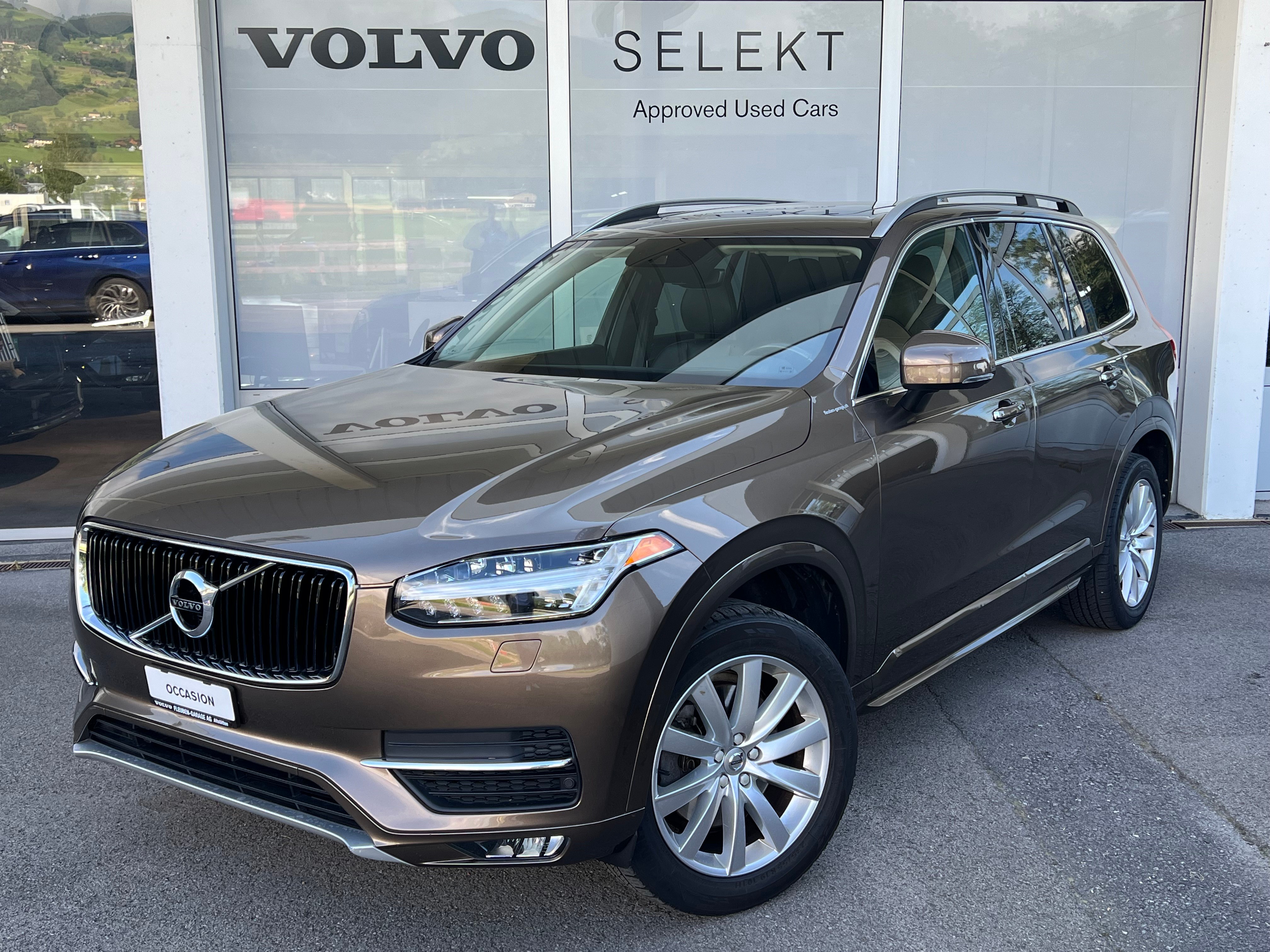 VOLVO XC90 T6 AWD Momentum