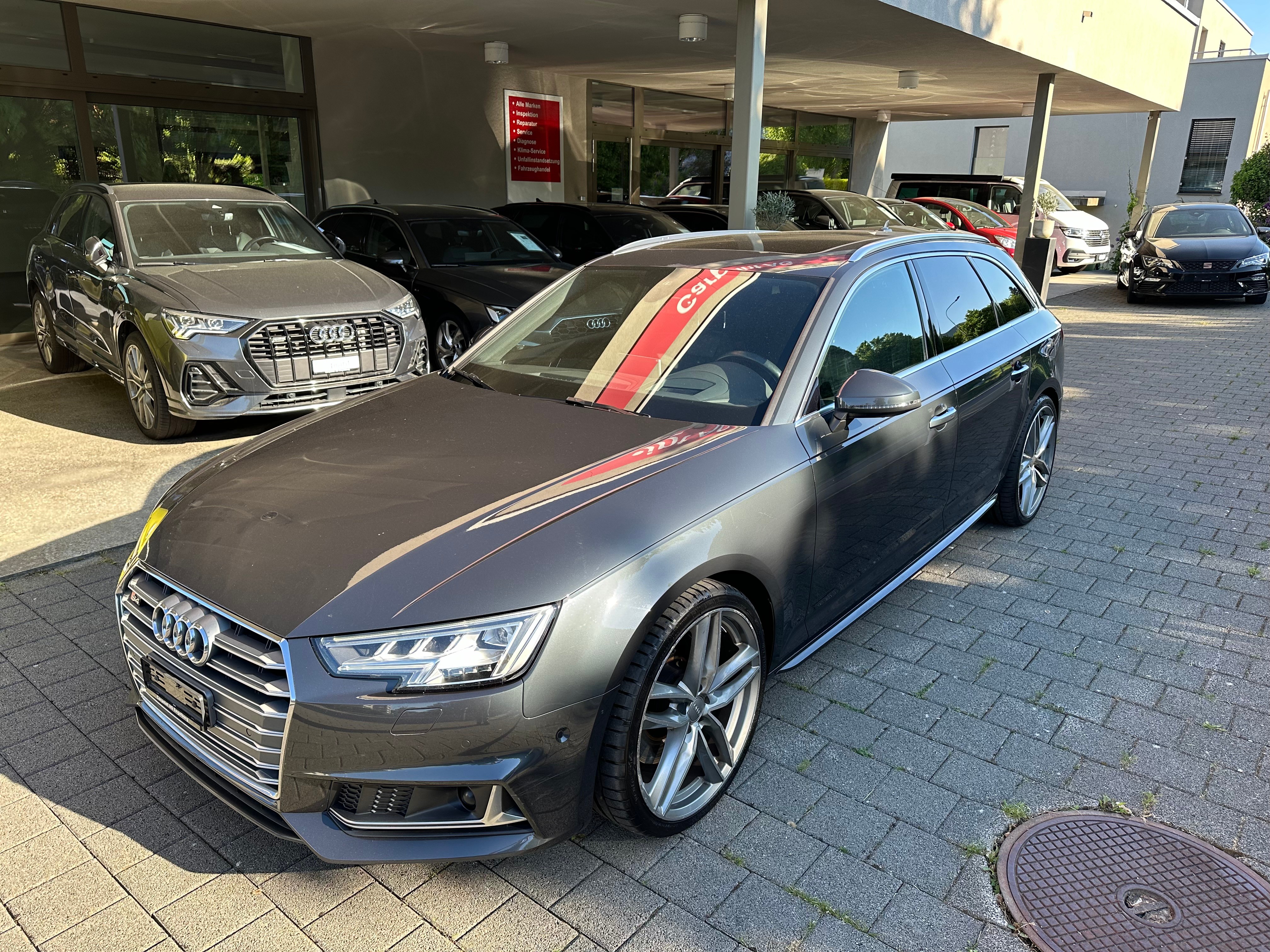 AUDI S4 Avant 3.0 TFSI quattro tiptronic