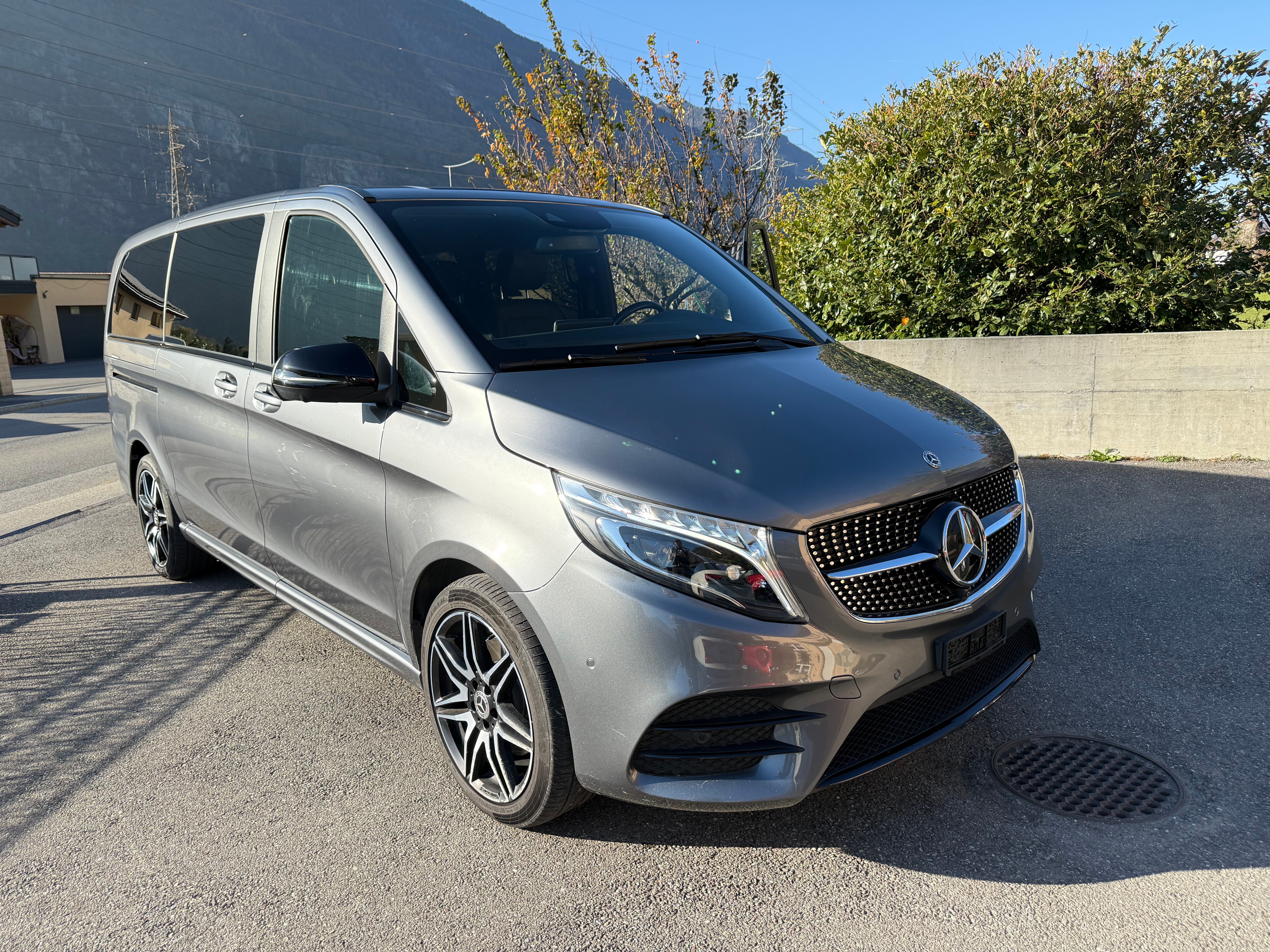 MERCEDES-BENZ V 300 d Swiss Edition kompakt 4Matic 9G-Tronic