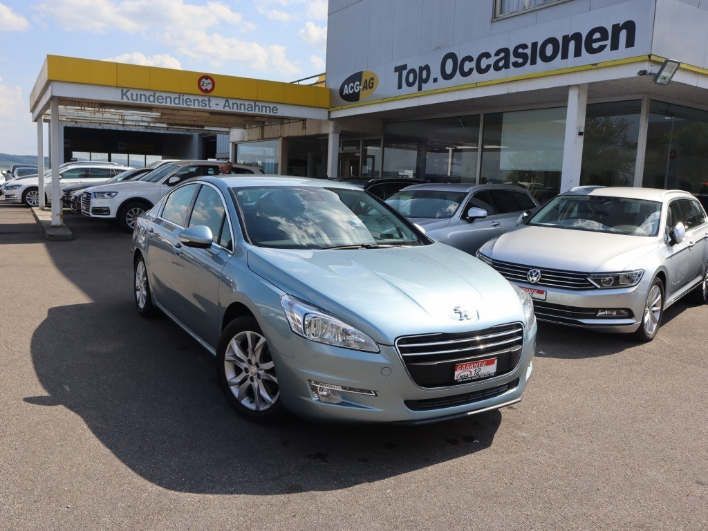 PEUGEOT 508 1.6 16V T Allure Automatic ** Teil-Leder ** PDC ** Navigation **