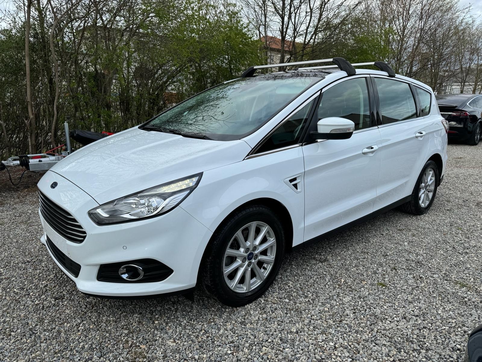 FORD S-Max 2.0 TDCi Titanium