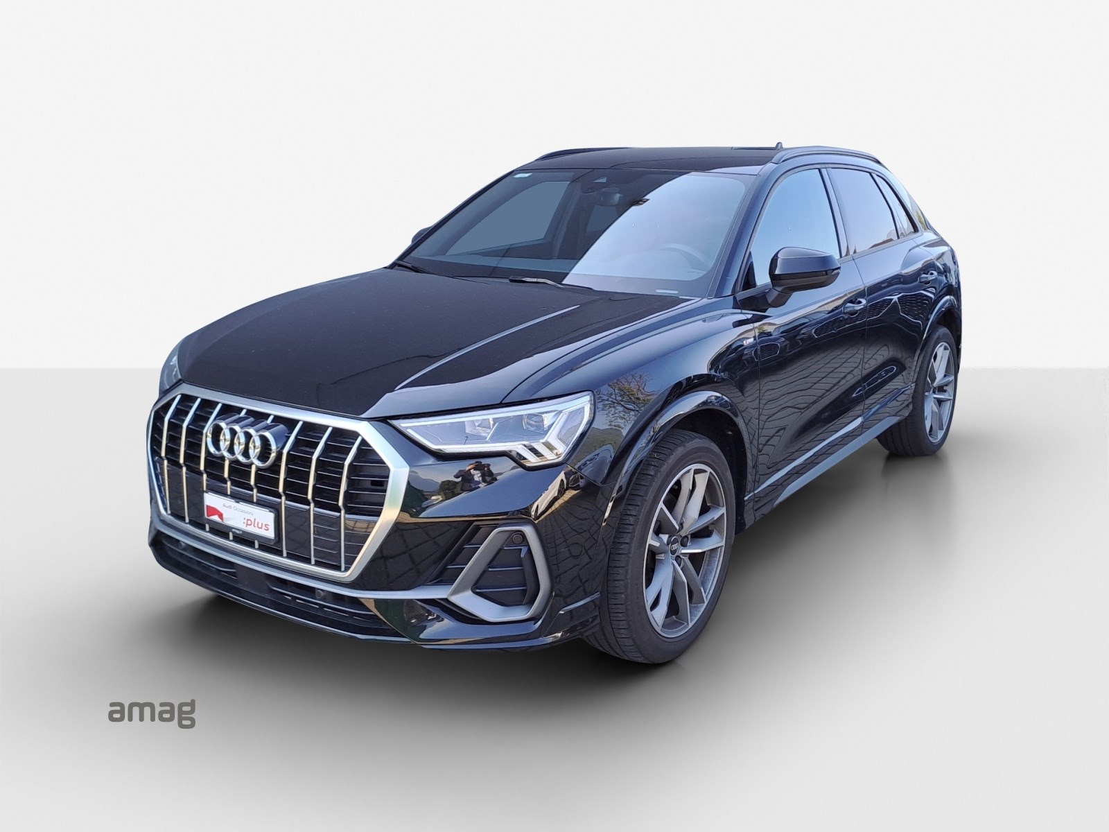 AUDI Q3 35 TFSI S line Attraction S-tronic