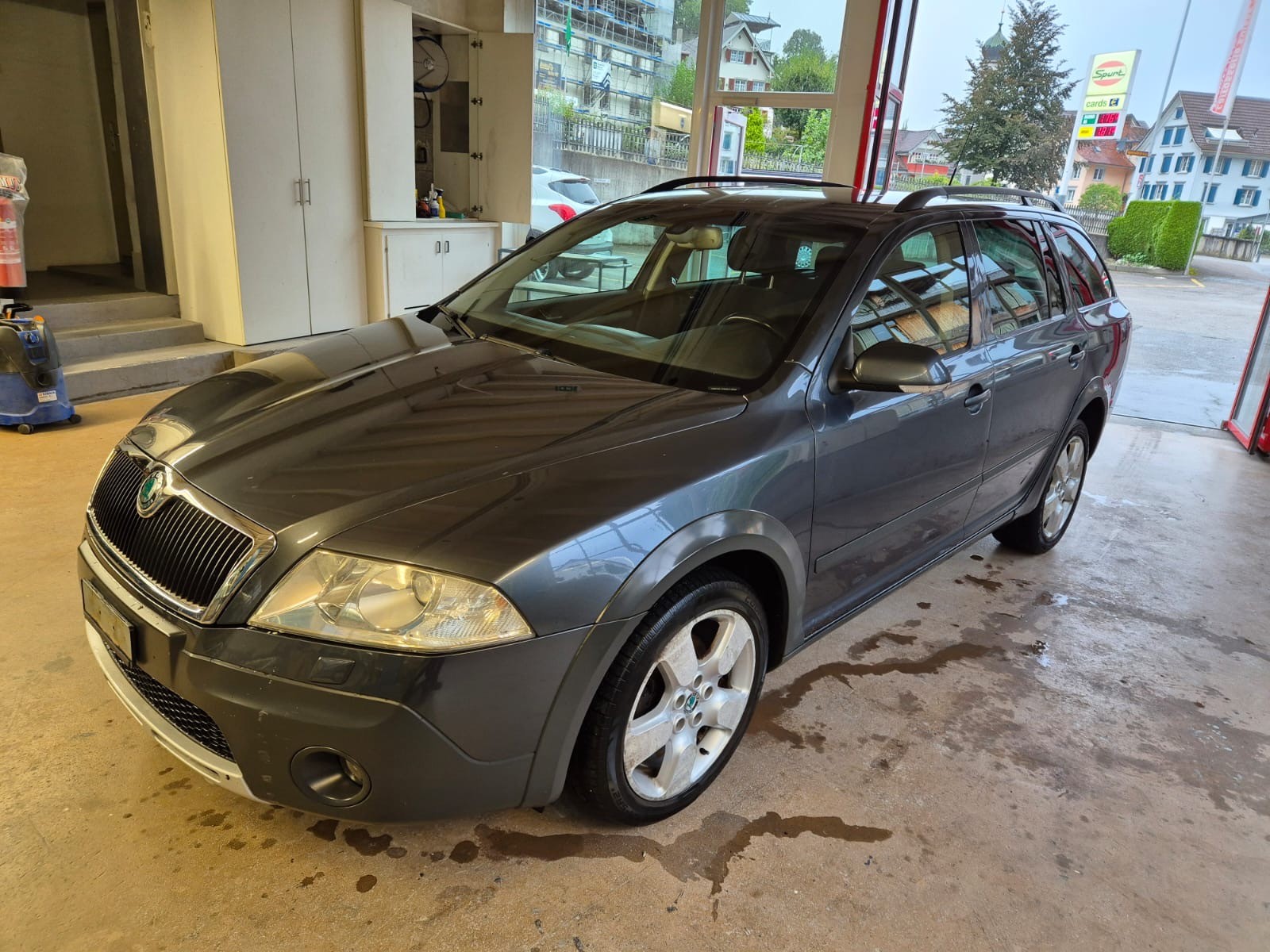 SKODA Octavia Scout 2.0 TDI 4x4