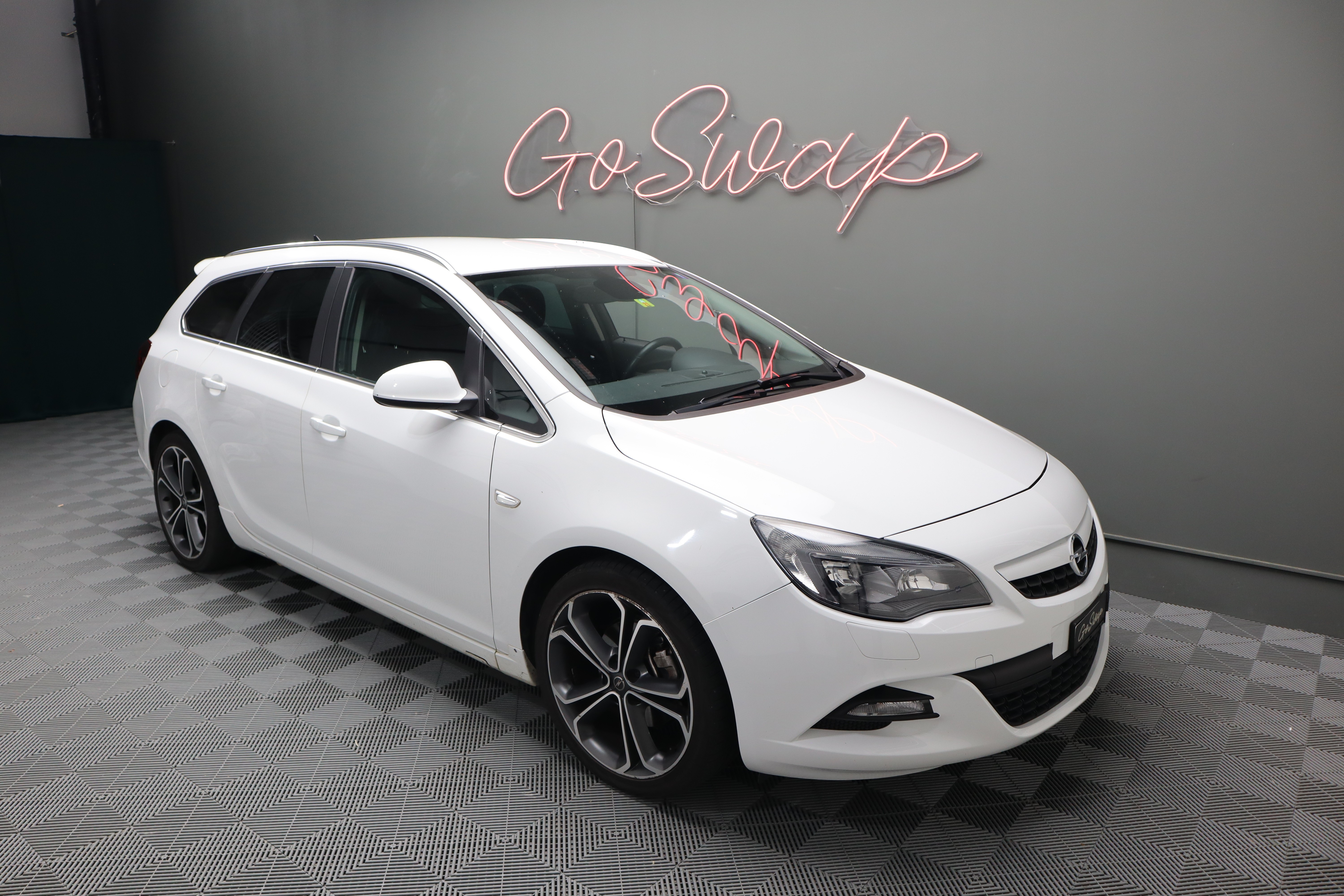 OPEL Astra SportsTourer 1.6i 16V Turbo Sport