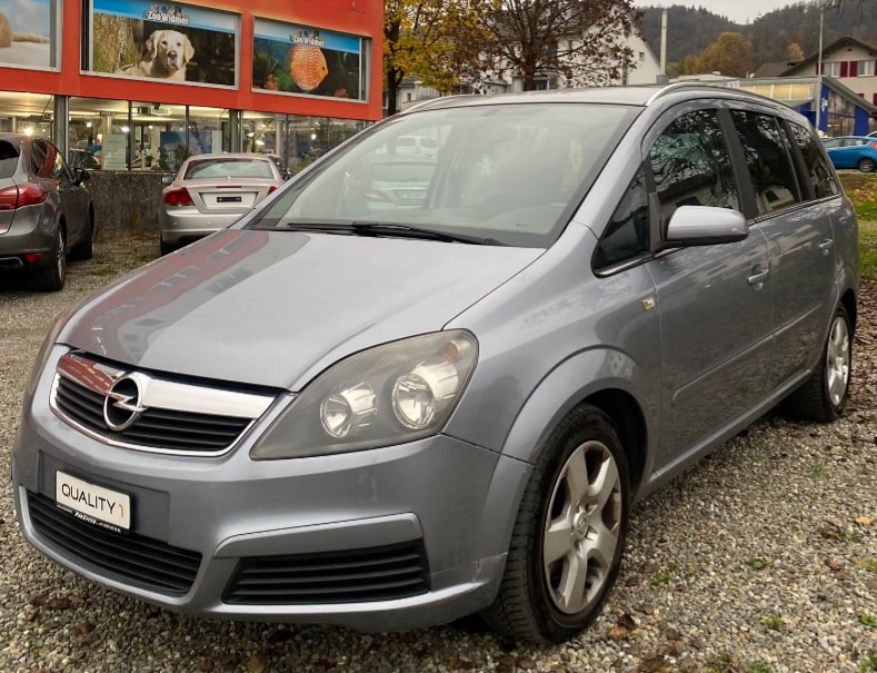 OPEL Zafira 1.9 CDTI (Essentia) Automatic