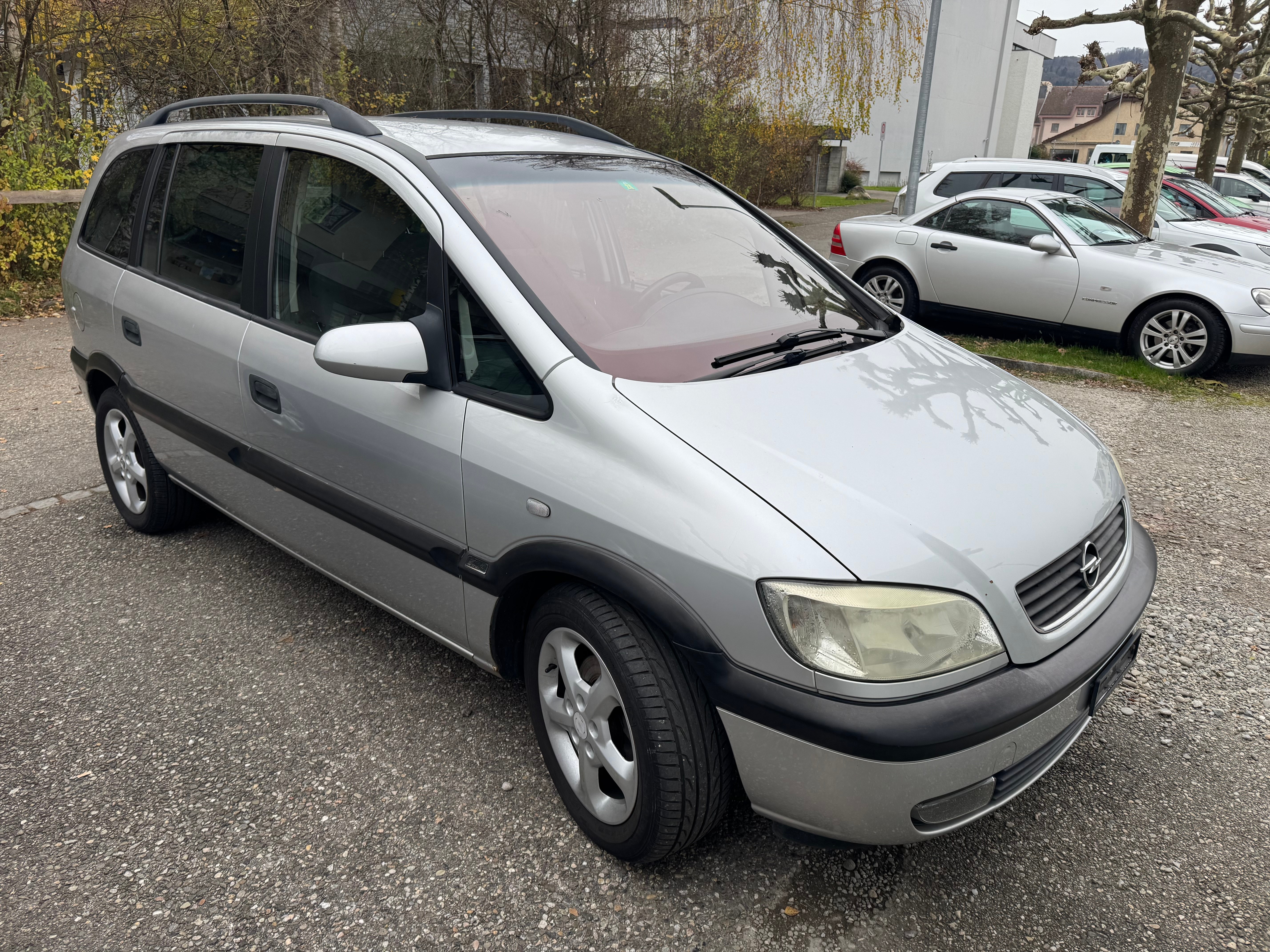 OPEL Zafira 2.2i 16V Comfort