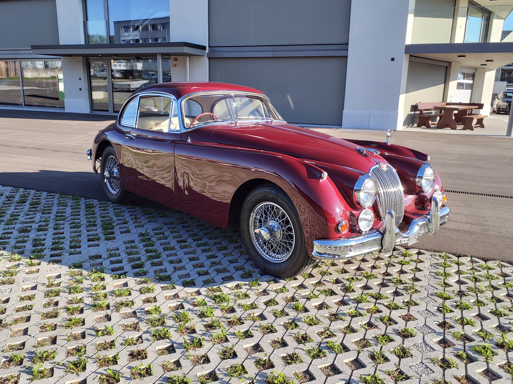 JAGUAR XK150