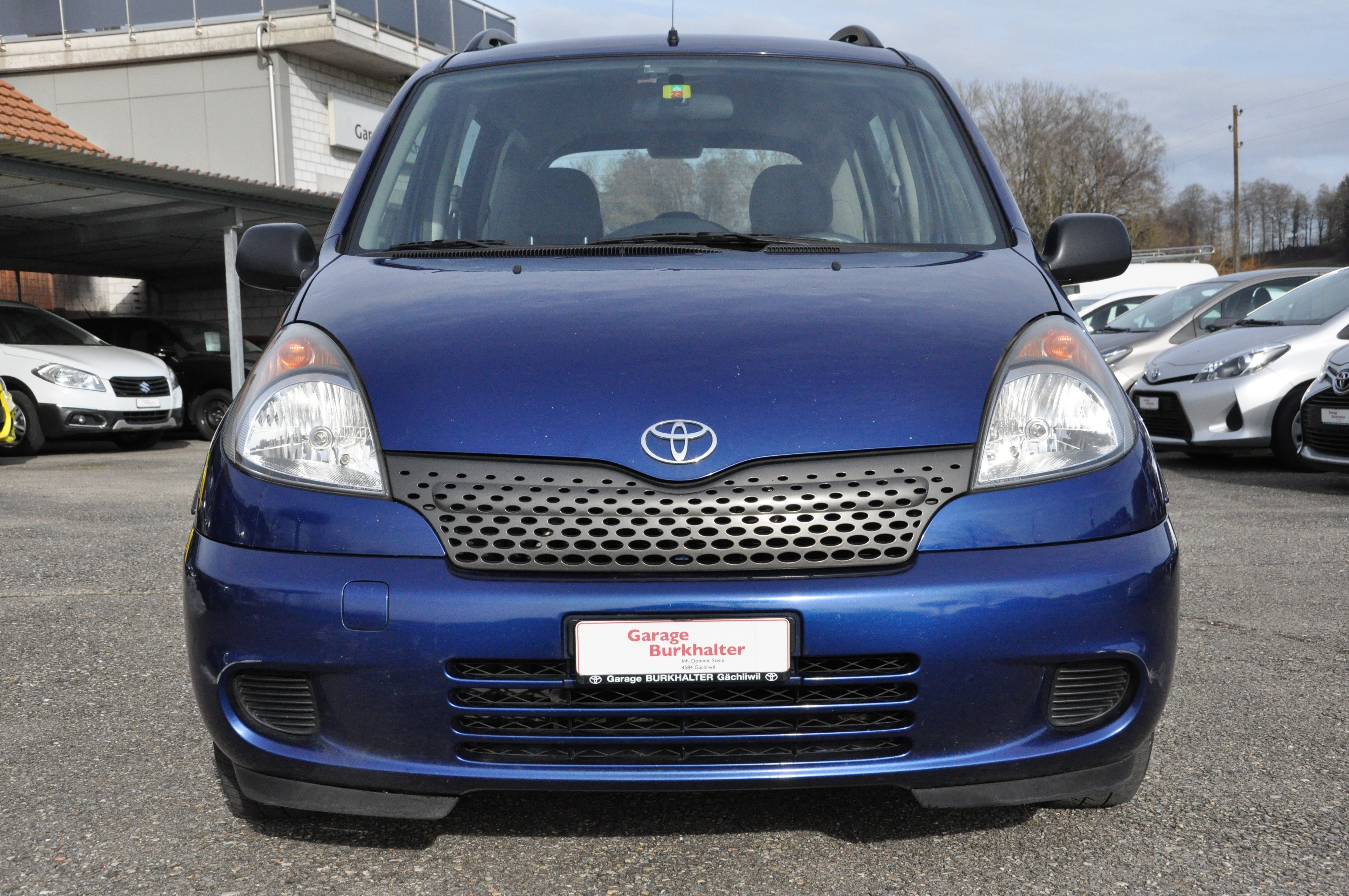 TOYOTA Yaris Verso 1.3 Linea Sol