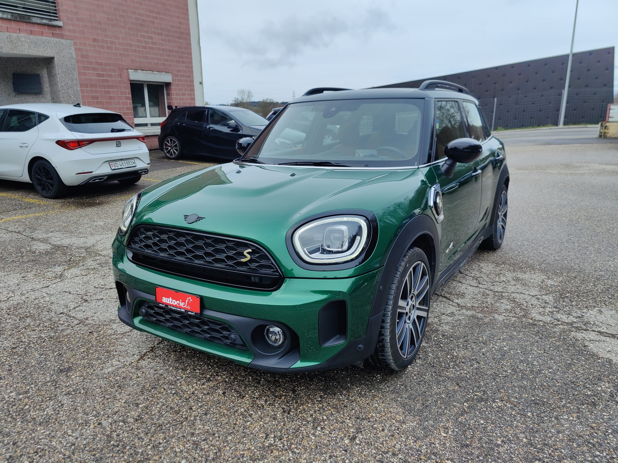 MINI Countryman CooperSE Trafa