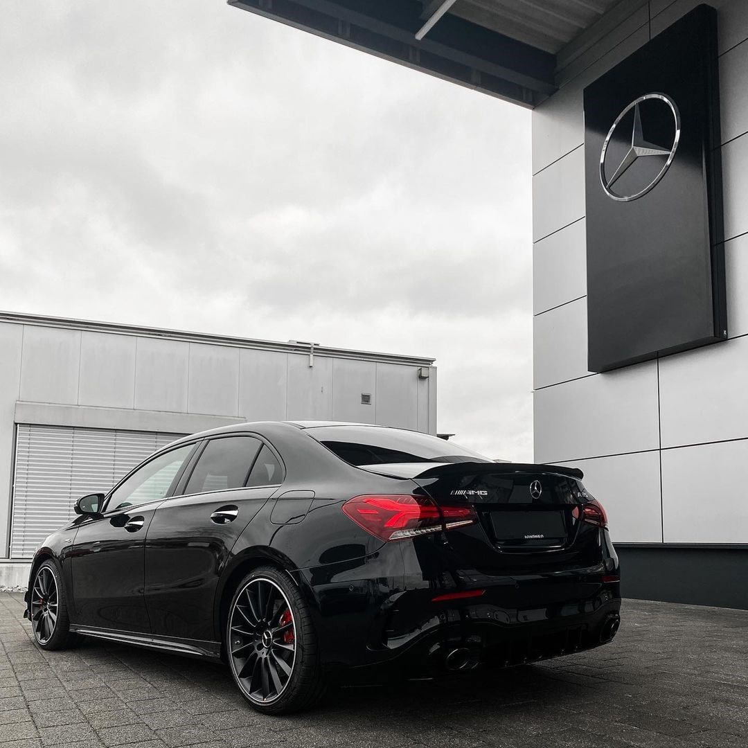 MERCEDES-BENZ A 35 AMG 4Matic Speedshift