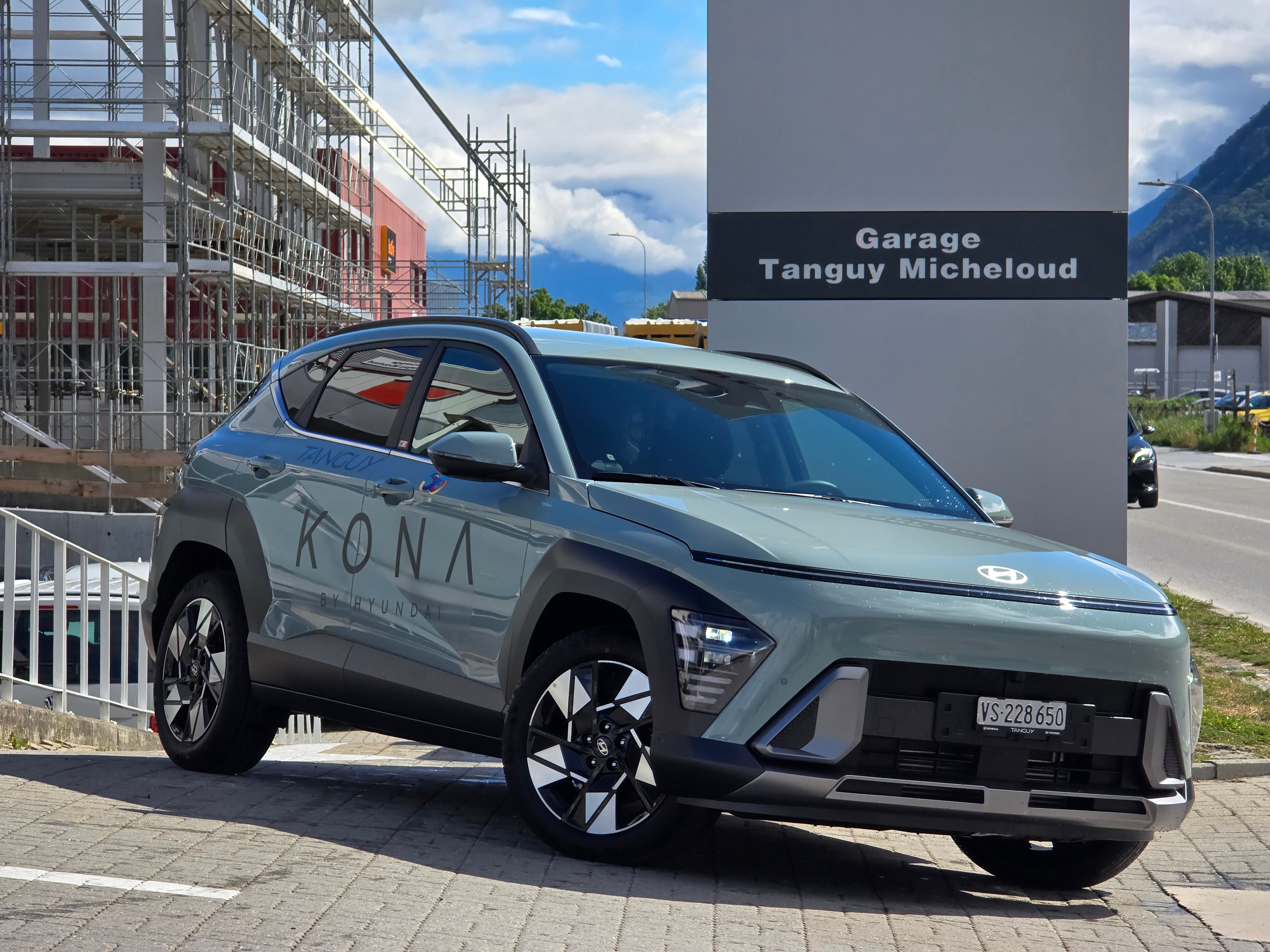 HYUNDAI Kona 1.6 T-GDi Amplia 4WD