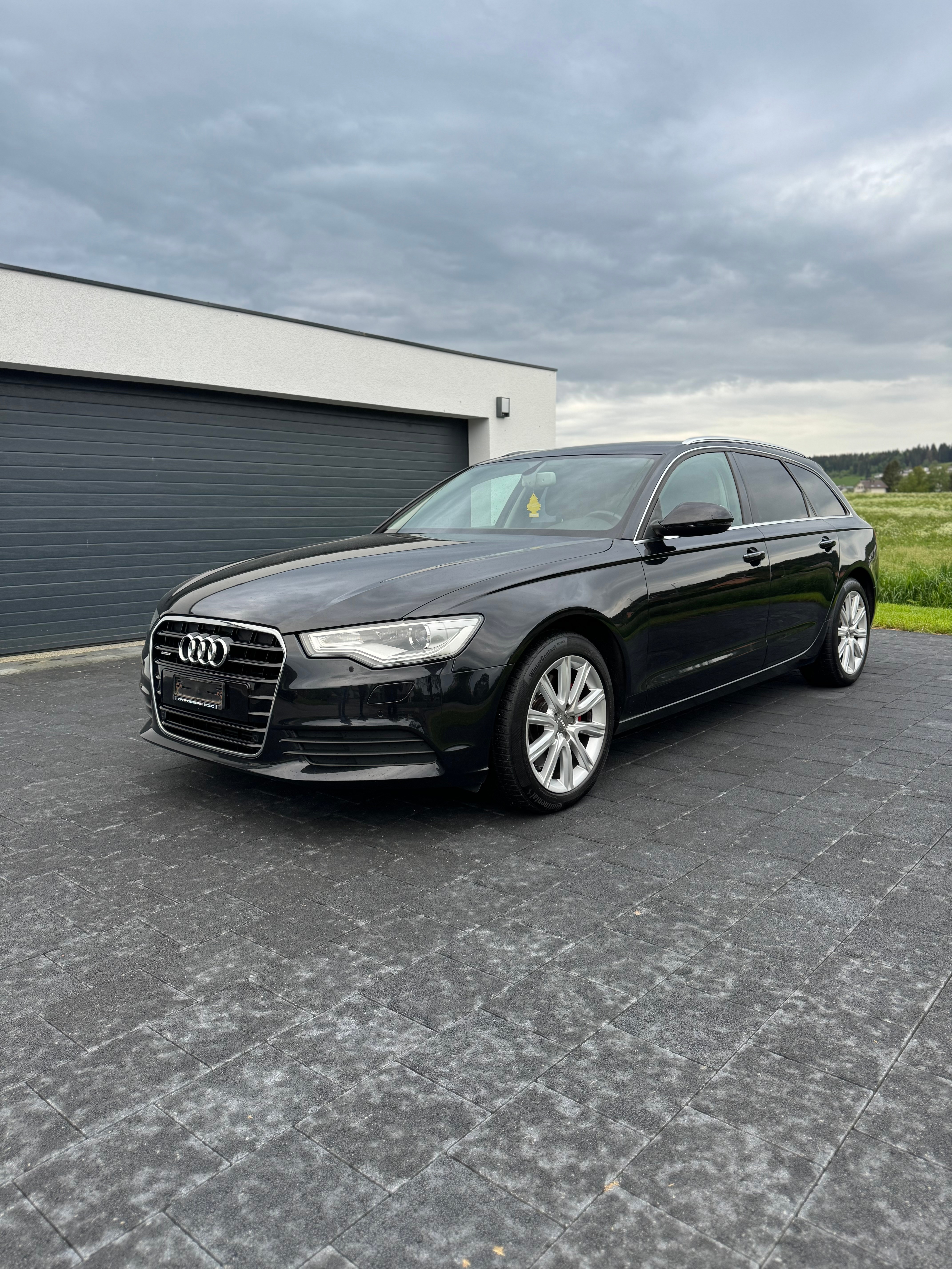 AUDI A6 Avant 3.0 TDI V6 quattro S-tronic