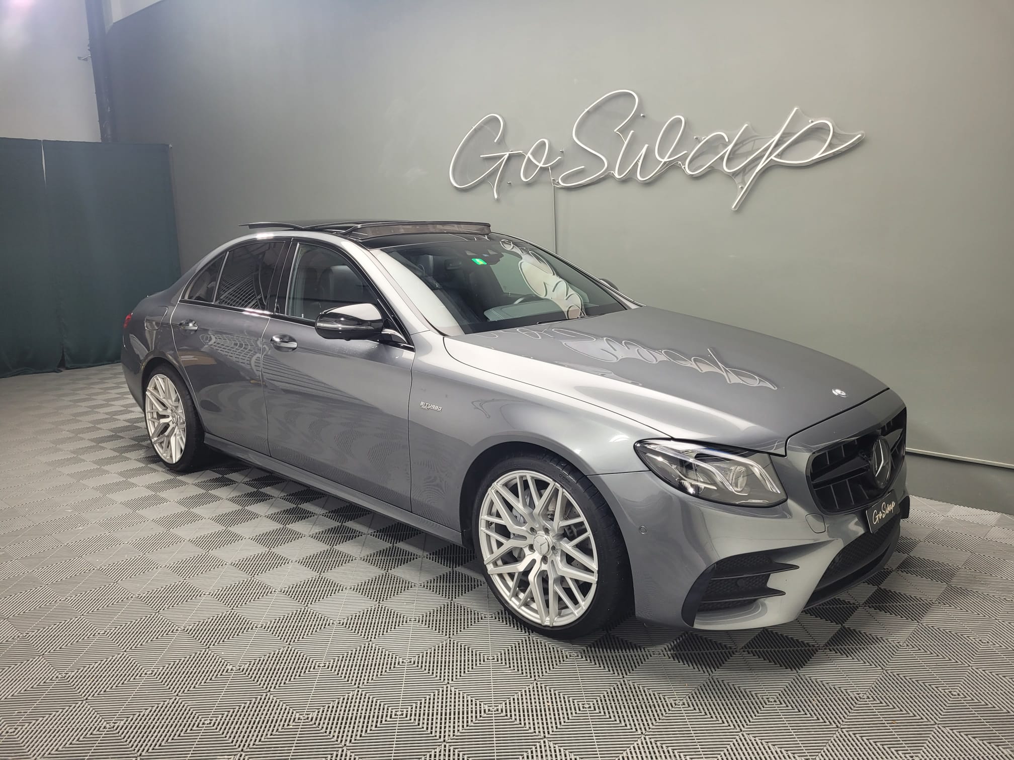 MERCEDES-BENZ E 43 AMG 4Matic 9G-Tronic