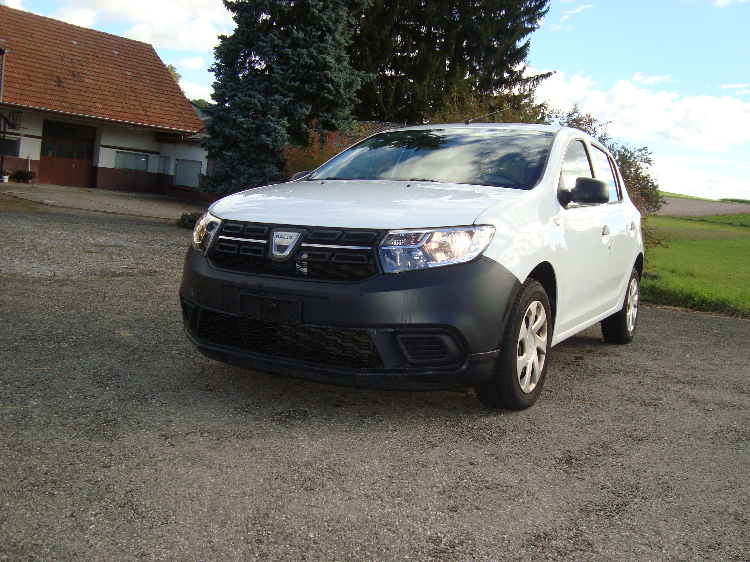 DACIA Sandero 1.0