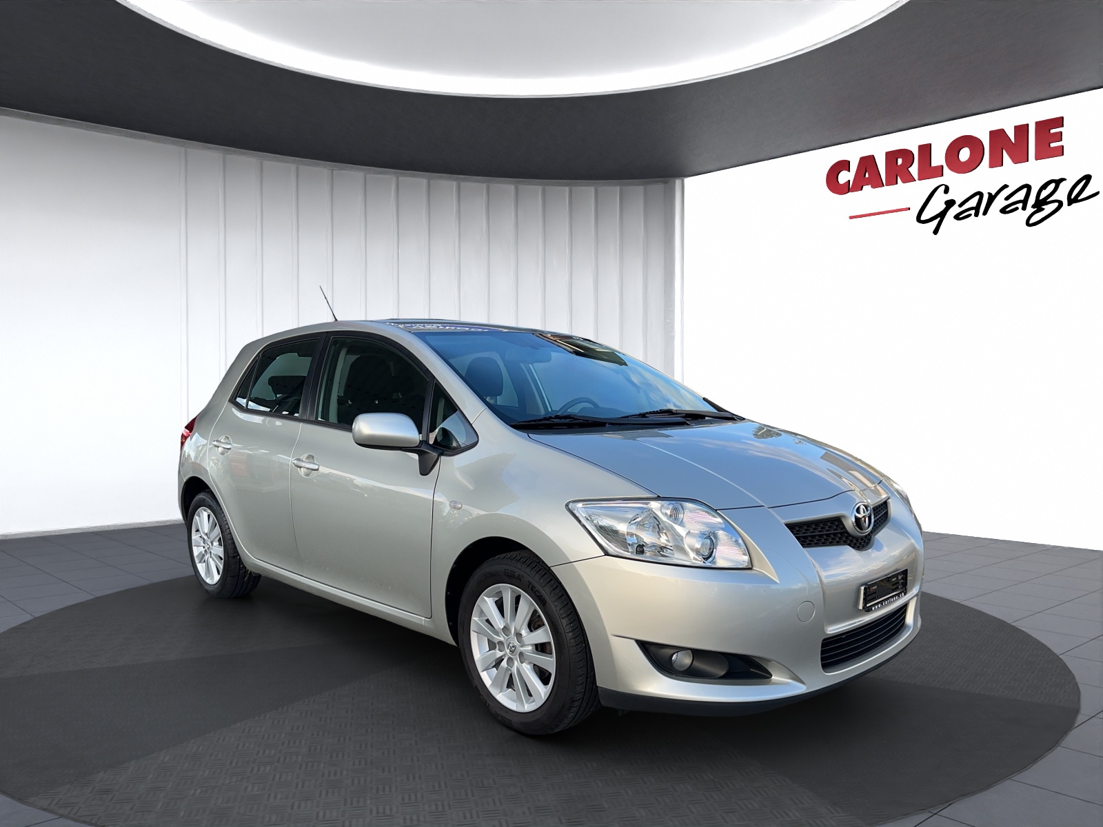 TOYOTA Auris 1.6 VVT-i Linea Luna