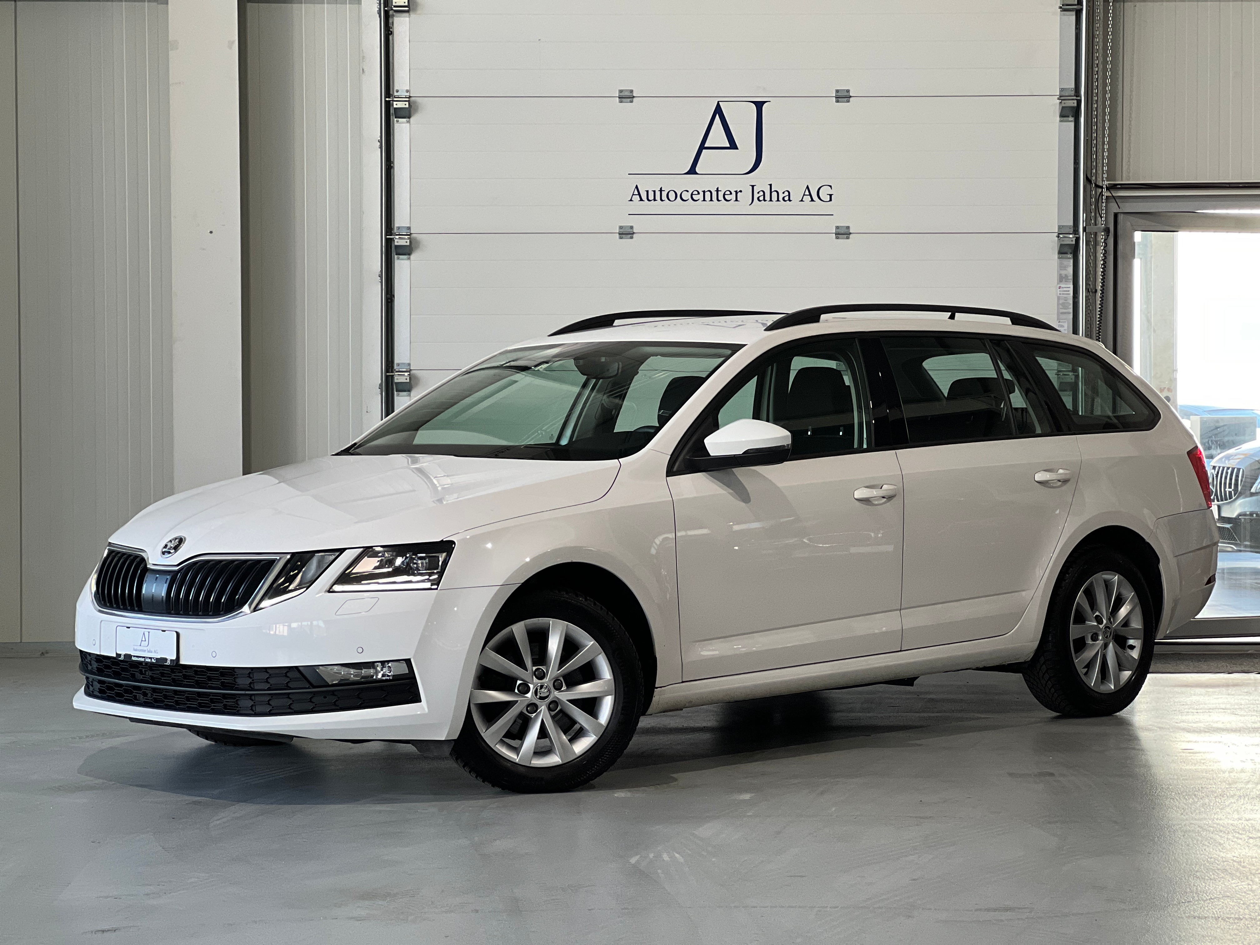 SKODA Octavia Combi 2.0 TDI Ambition 4x4 DSG