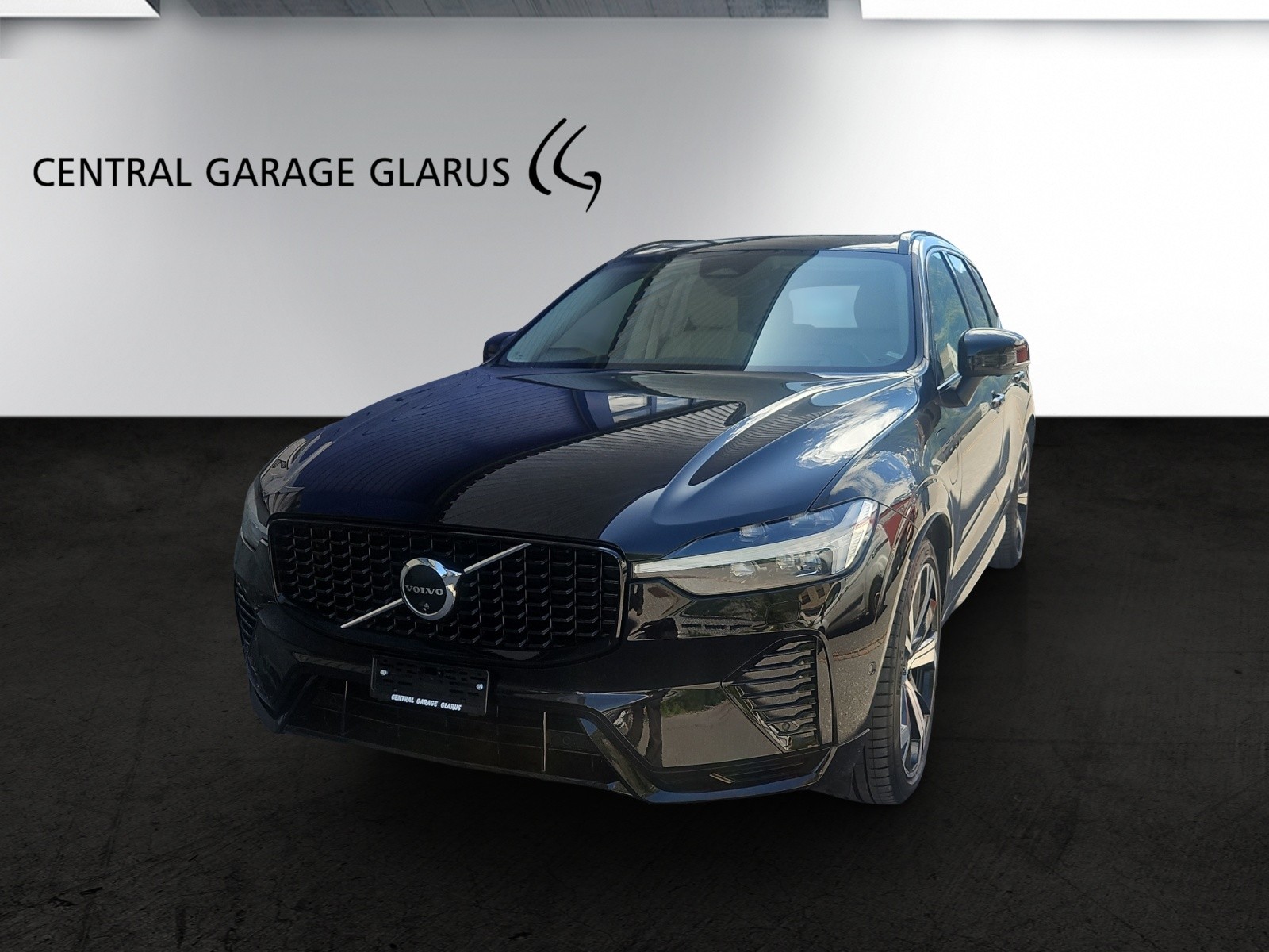 VOLVO XC60 T8 eAWD PluginHybrid Ultimate Dark Geartronic