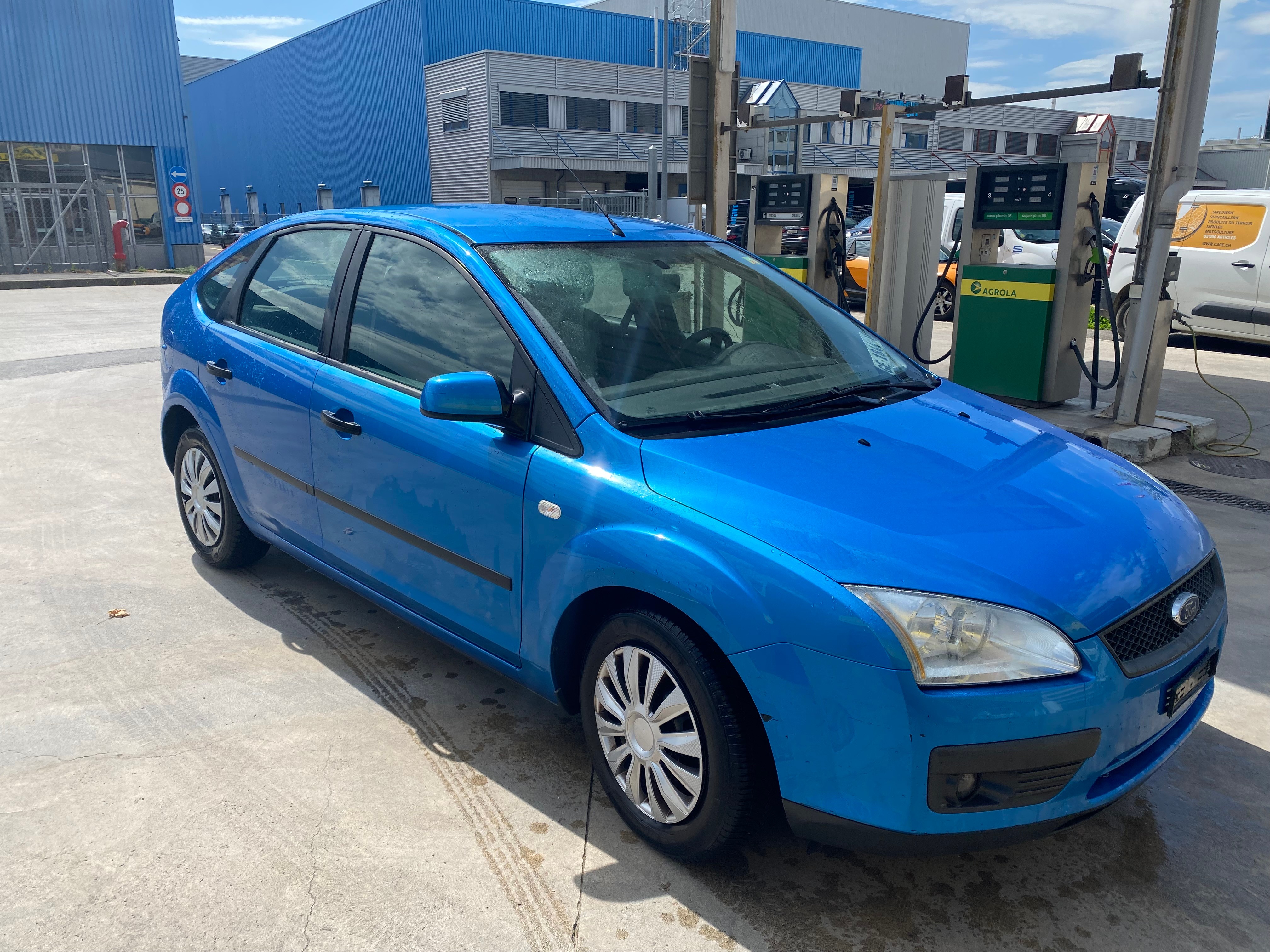 FORD Focus 1.6i Titanium Automatic