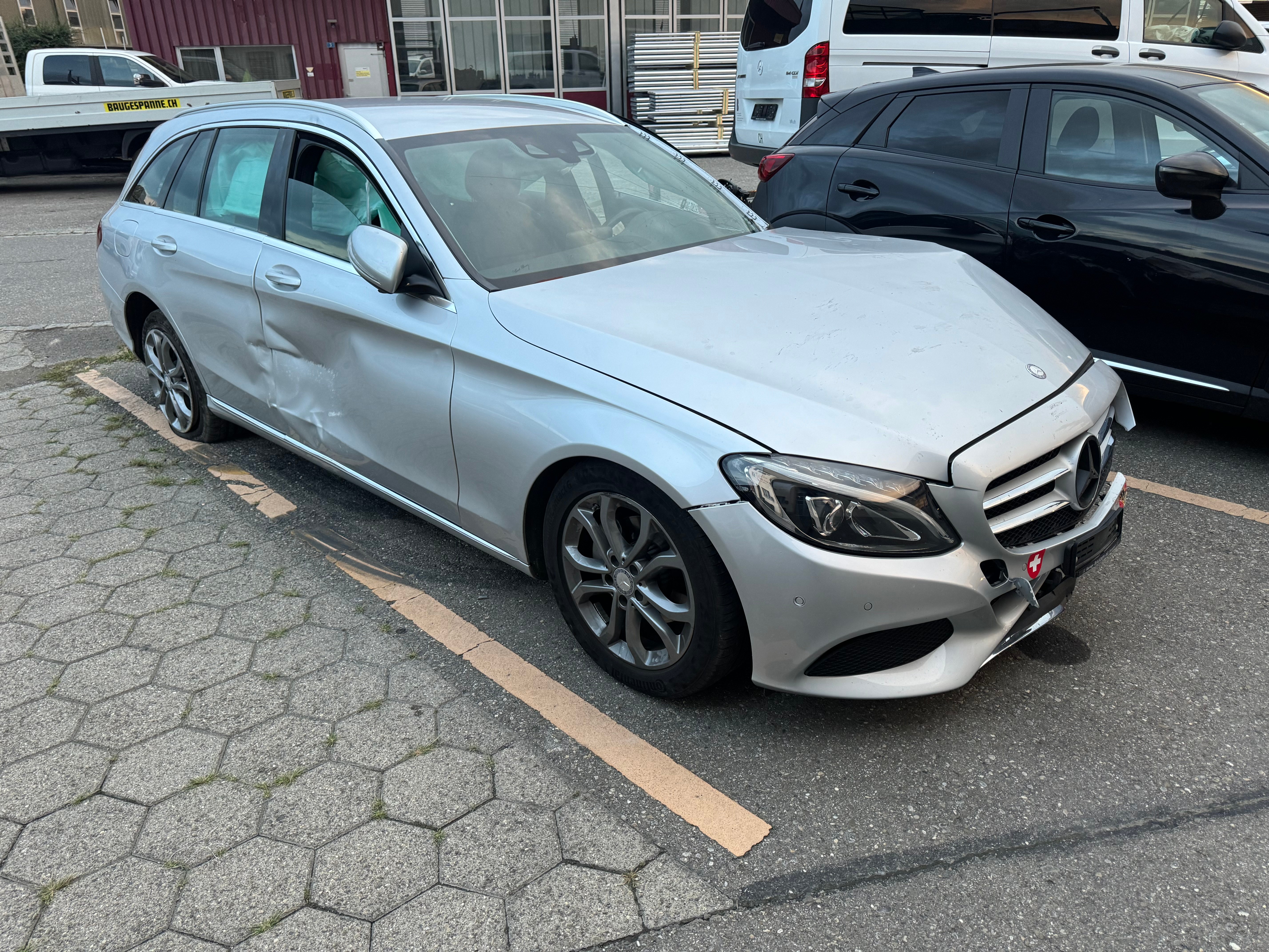 MERCEDES-BENZ C 180 Avantgarde 7G-Tronic