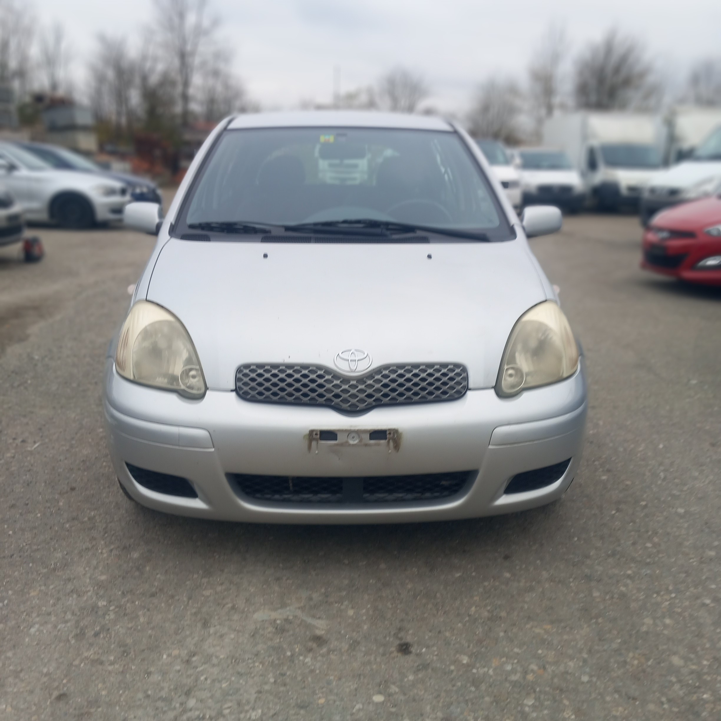 TOYOTA Yaris 1.3 Linea Luna