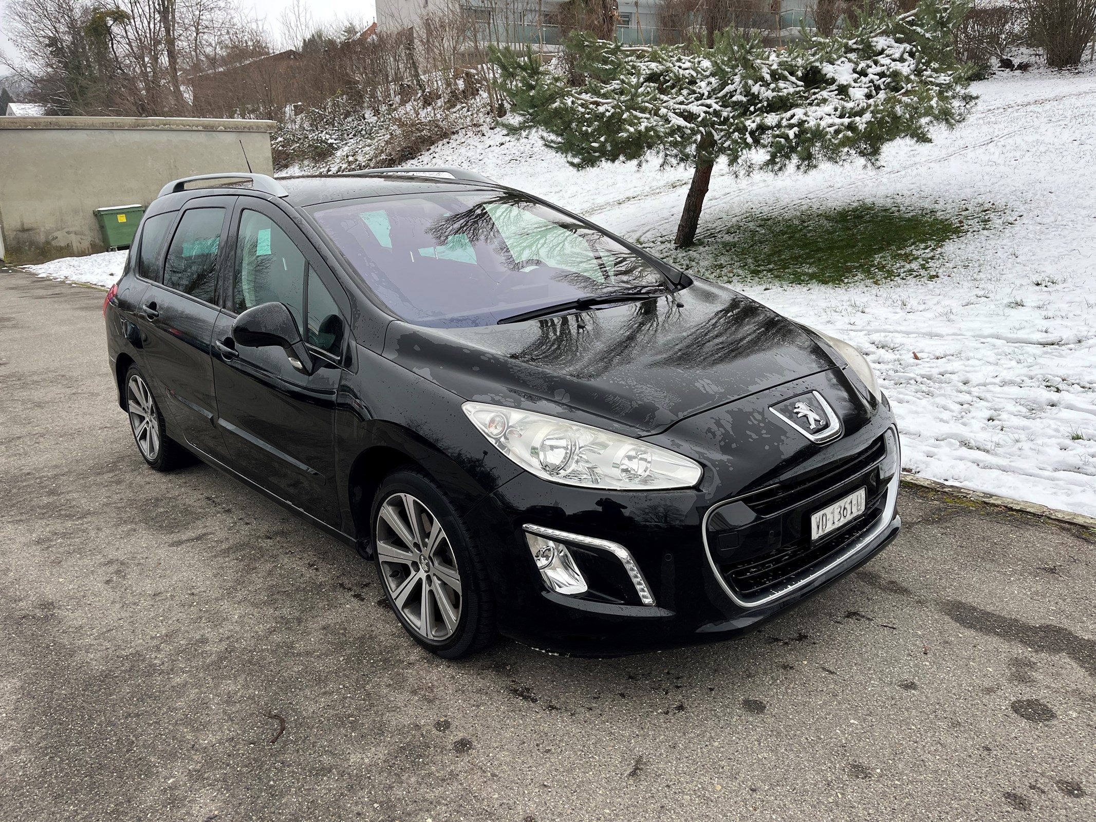 PEUGEOT 308 SW 1.6 16V Turbo Allure Automatic