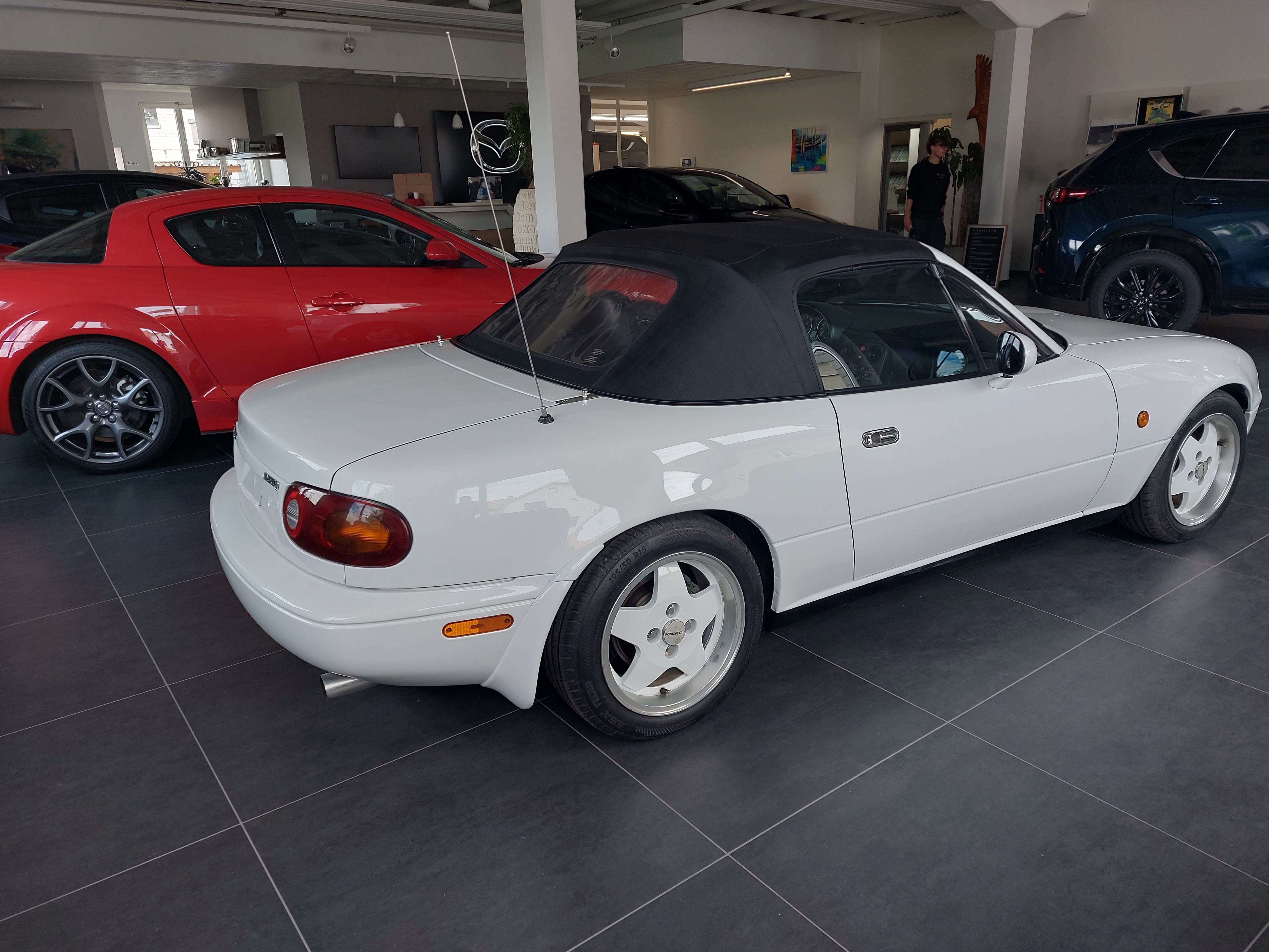 MAZDA MX-5 1.6i-16