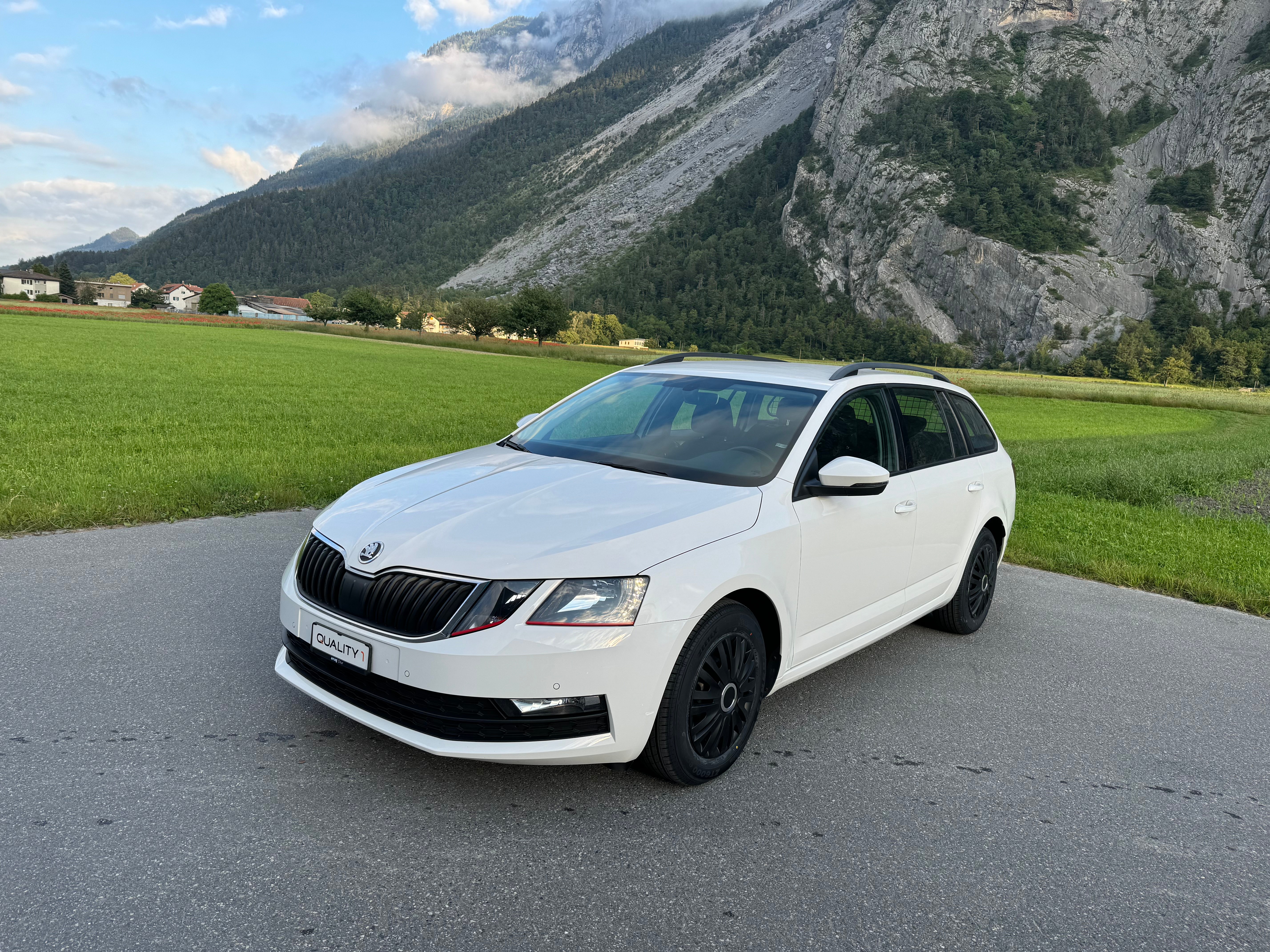 SKODA Octavia Combi 1.6 TDI Ambition 4x4