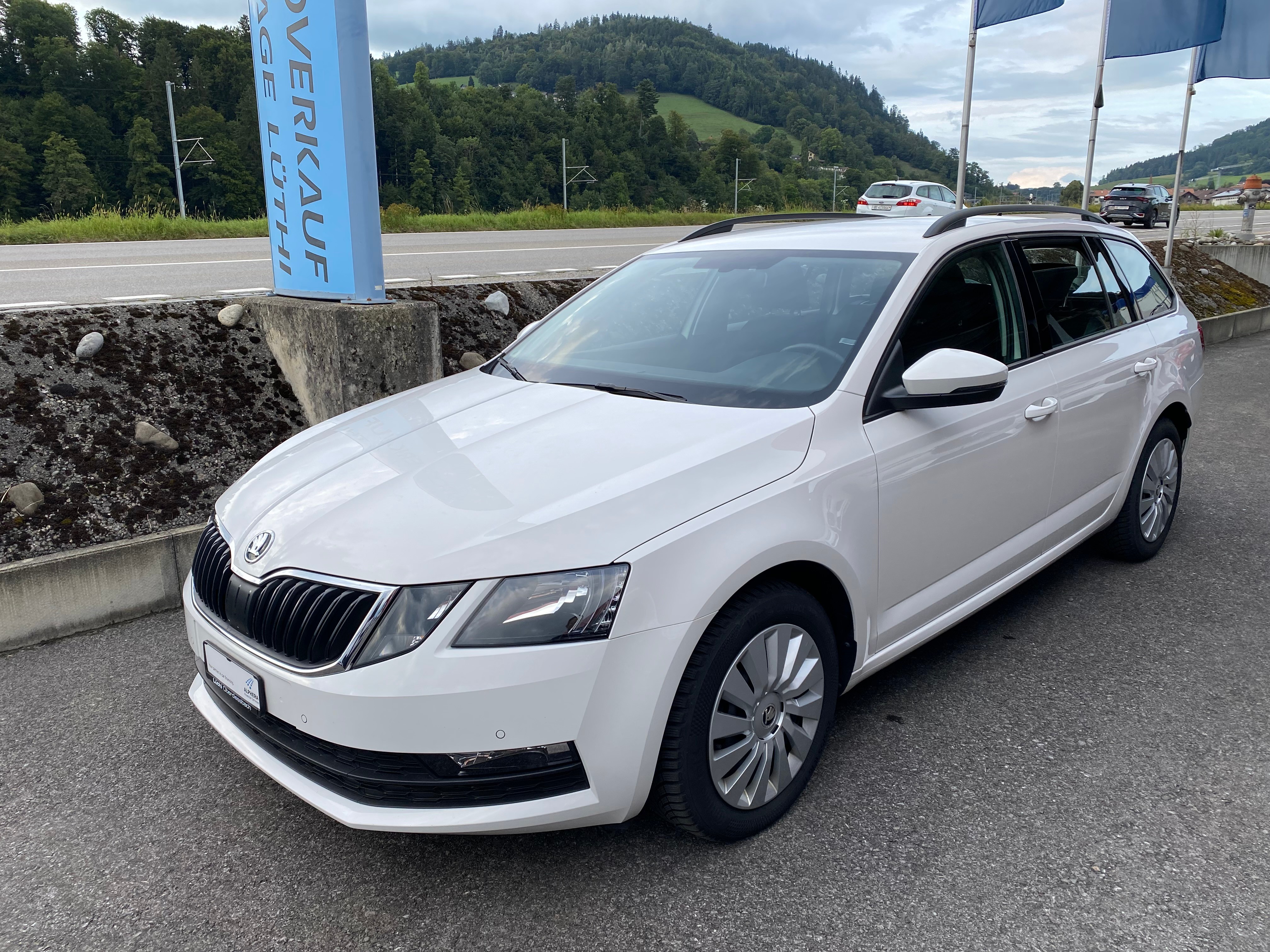 SKODA Octavia Combi 2.0 TDI Ambition 4x4 DSG