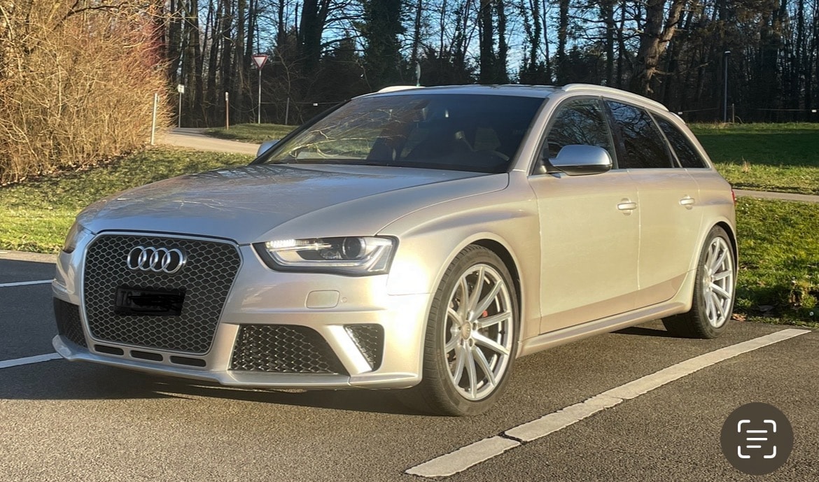 AUDI RS4 Avant