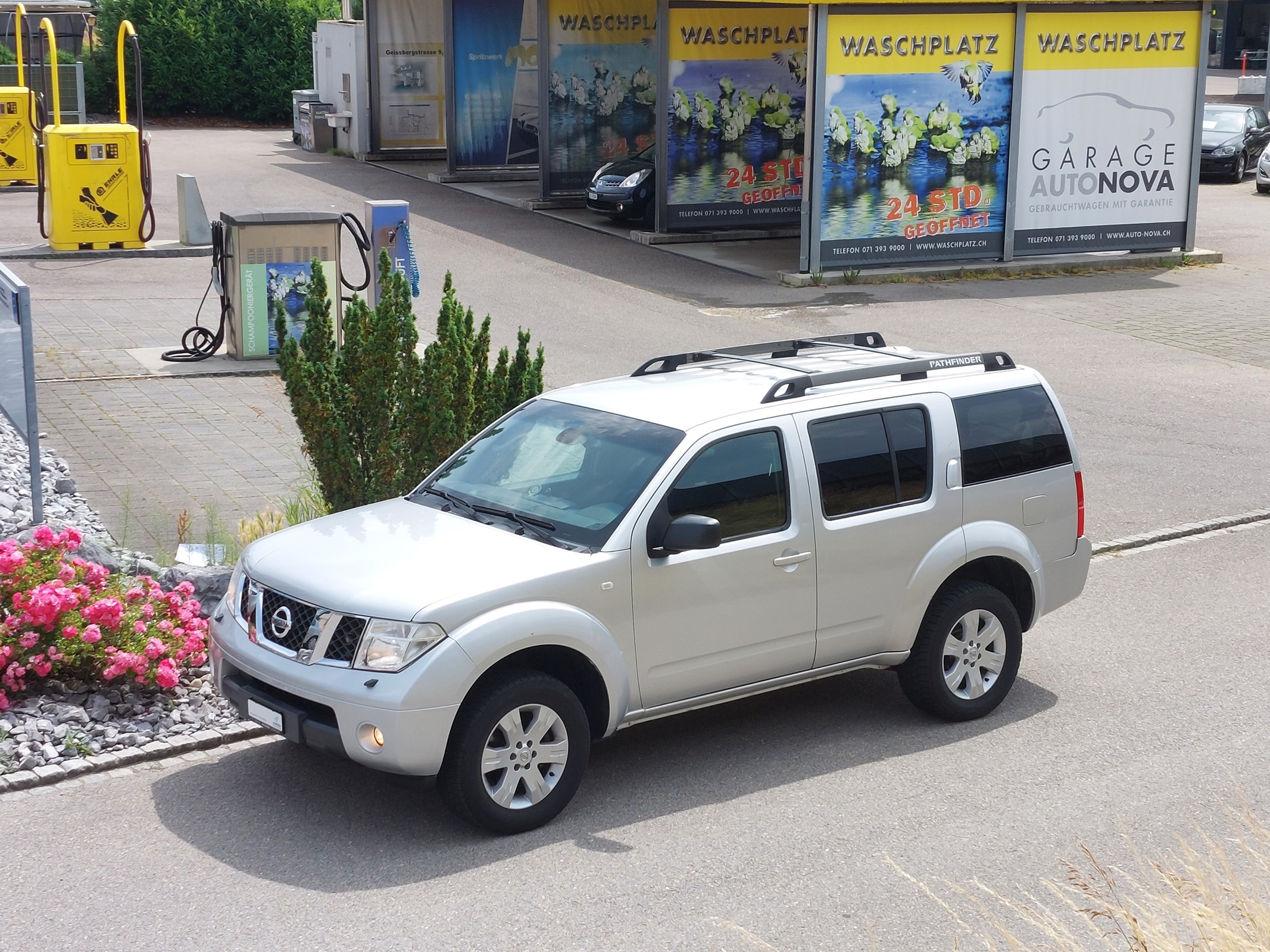 NISSAN Pathfinder 2.5 dCi SE