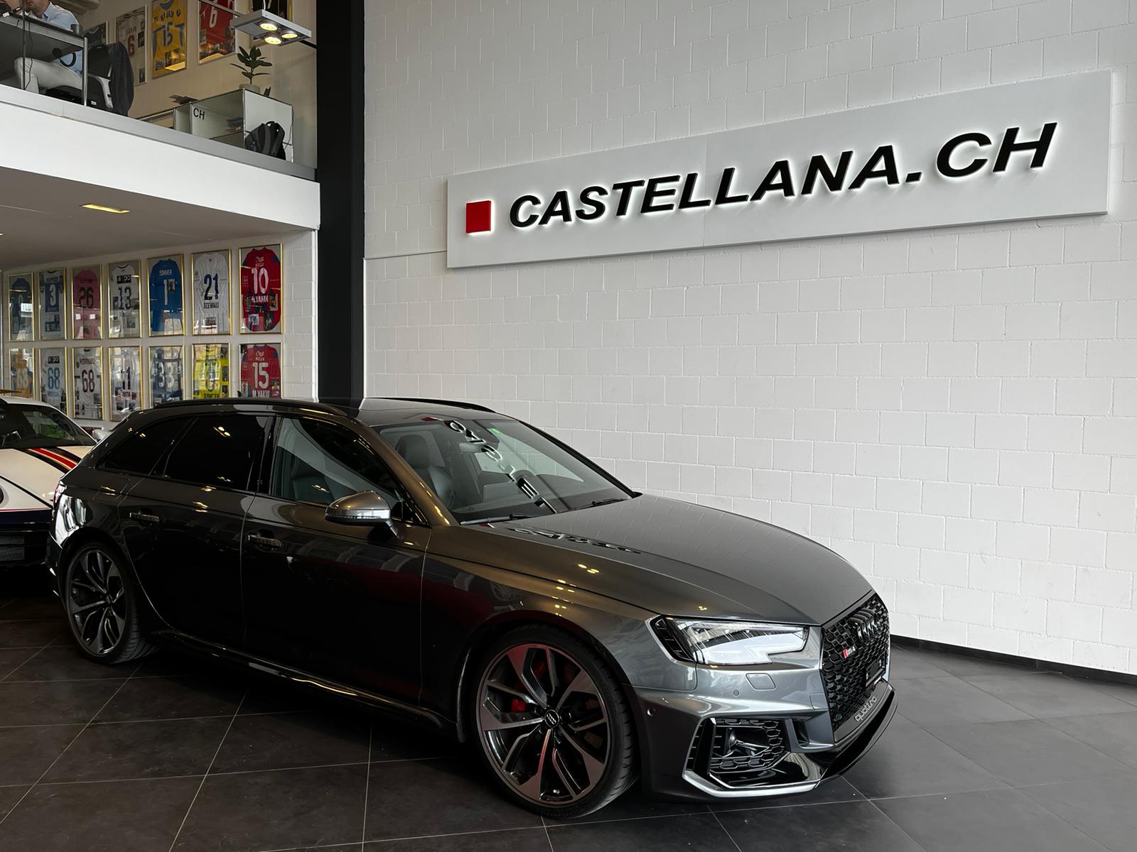 AUDI RS4 Avant 2.9 TFSI quattro tiptronic