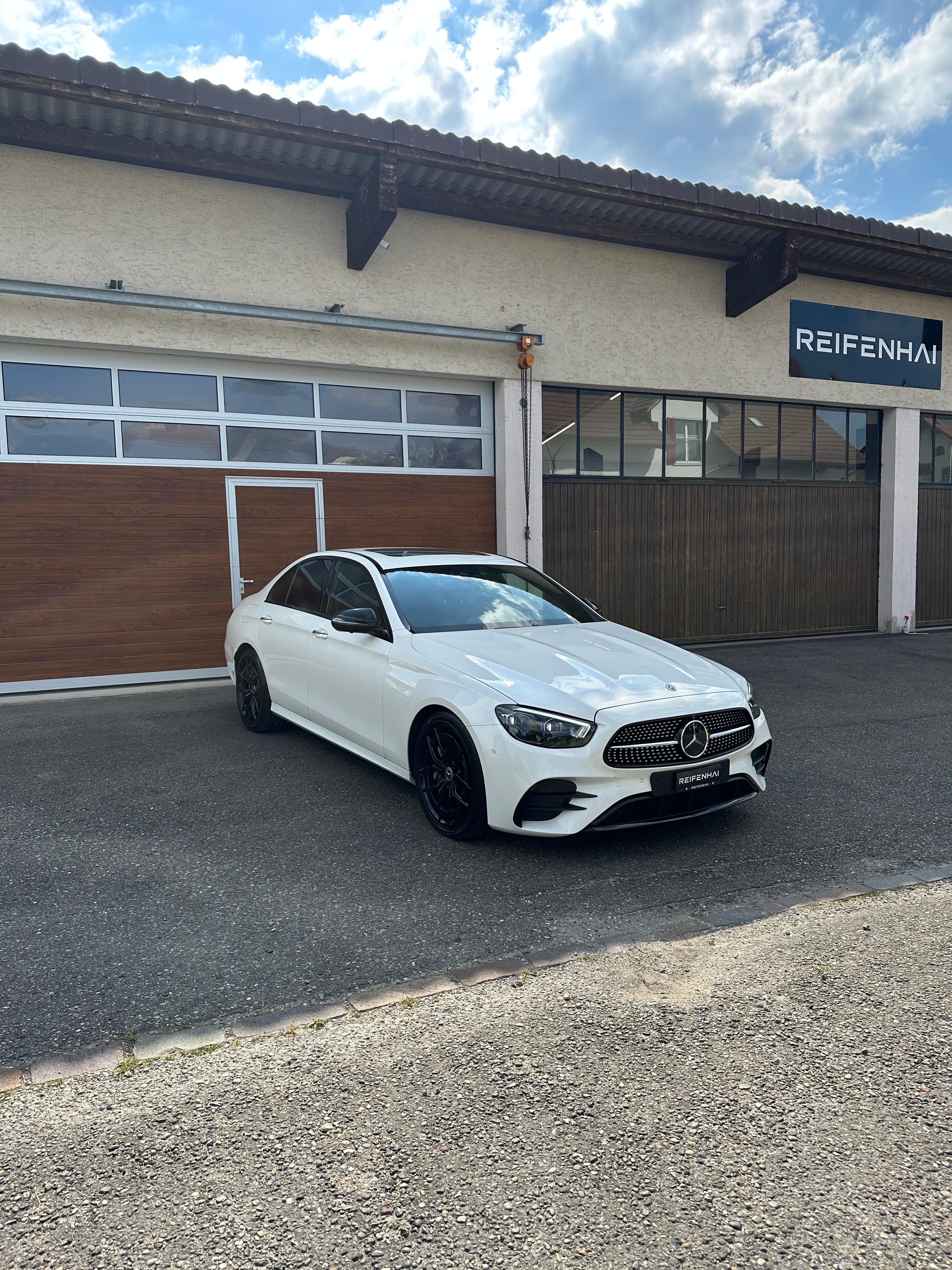 MERCEDES-BENZ E 400 d AMG Line 4Matic 9G-Tronic