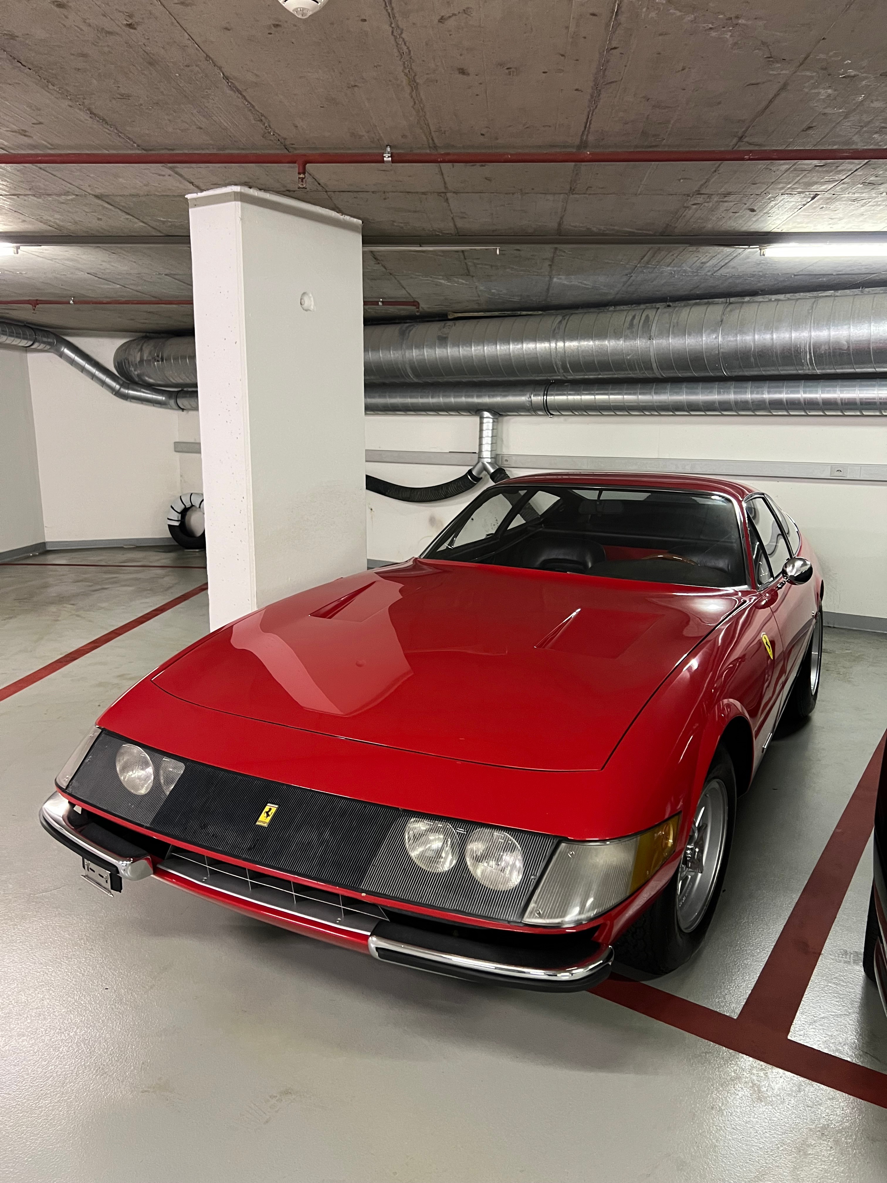 FERRARI 365