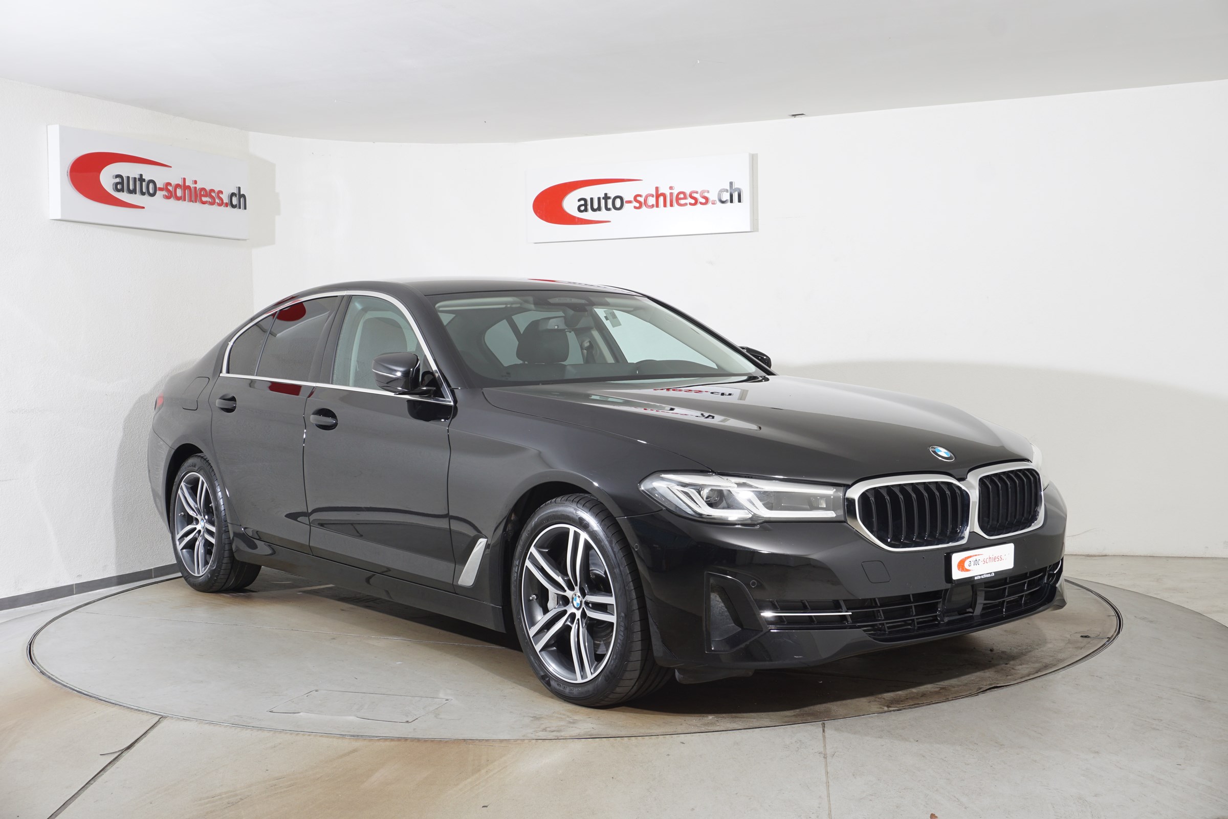 BMW 530 d xDrive Luxury Line Steptronic