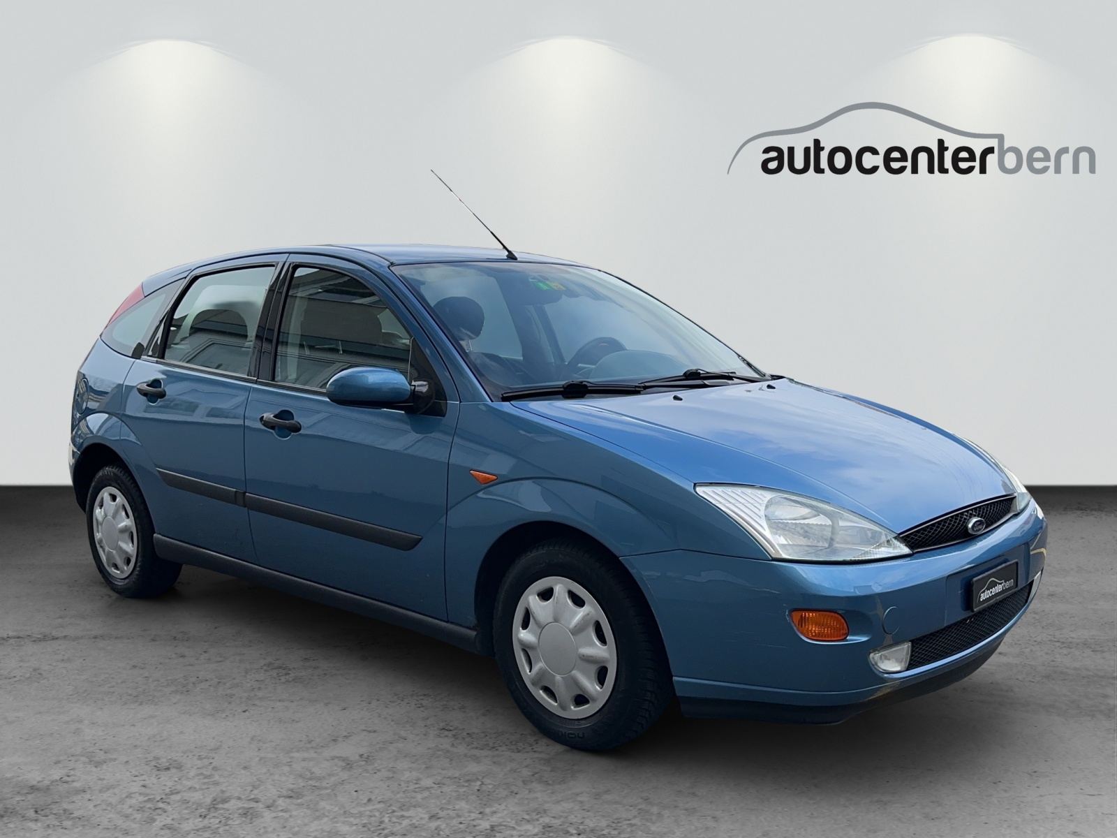 FORD Focus 1.8i 16V Ambiente