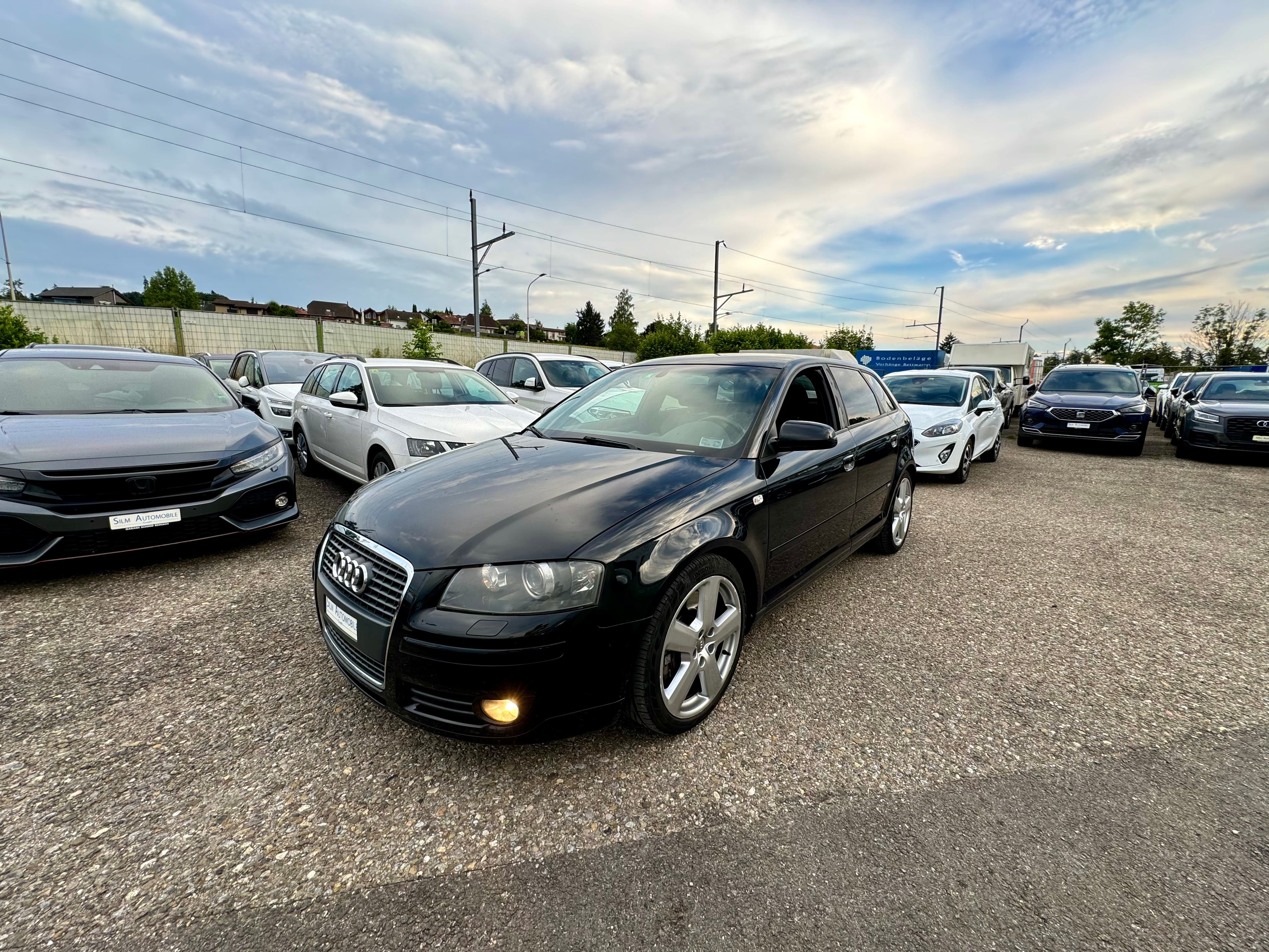 AUDI A3 Sport-Paket 3.2 V6 quattro S-Line