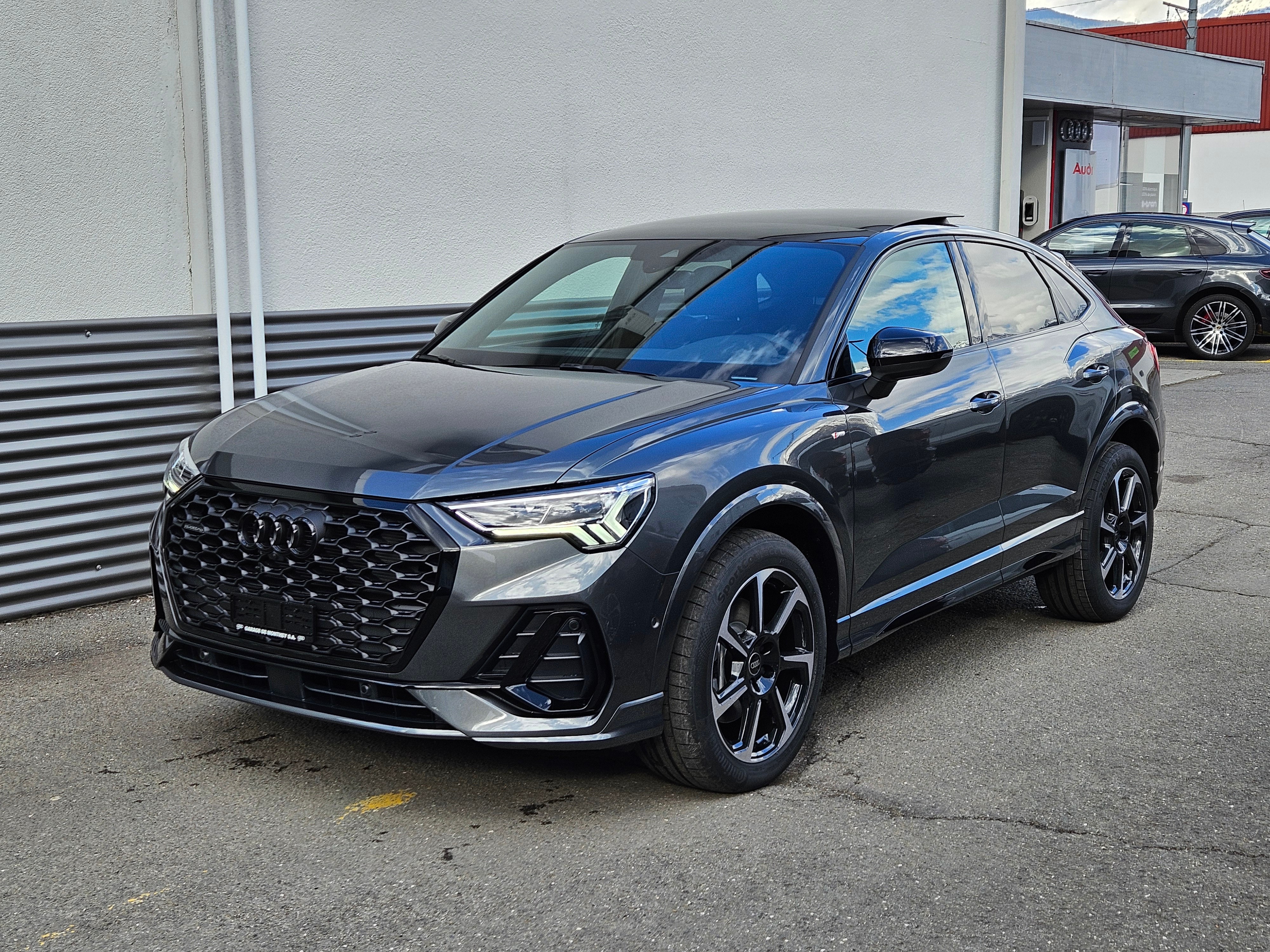 AUDI Q3 Sportback 40 TFSI S line quattro