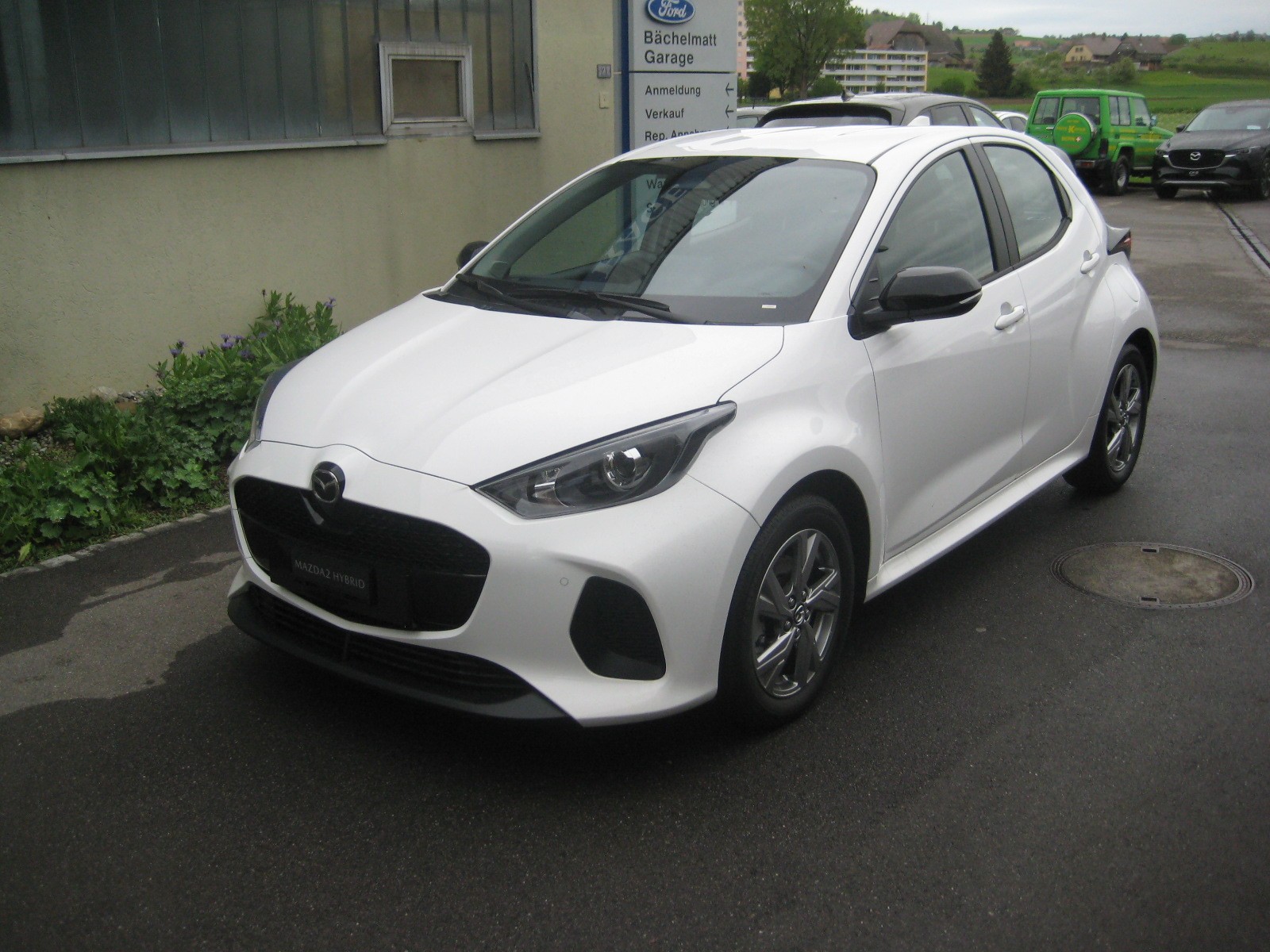 MAZDA 2 Hybrid Exclusive-line