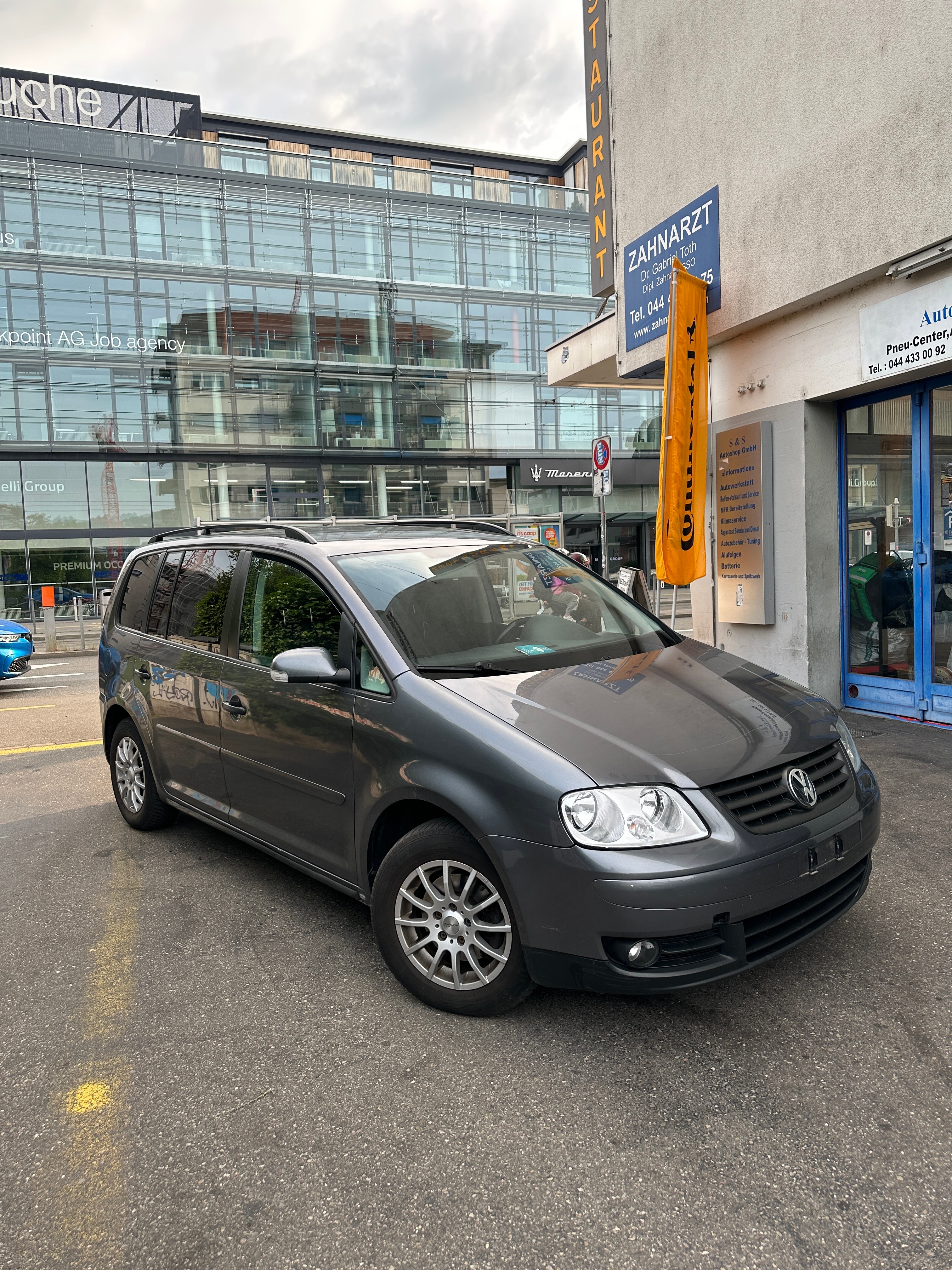 VW Touran 1.9 TDI Highline