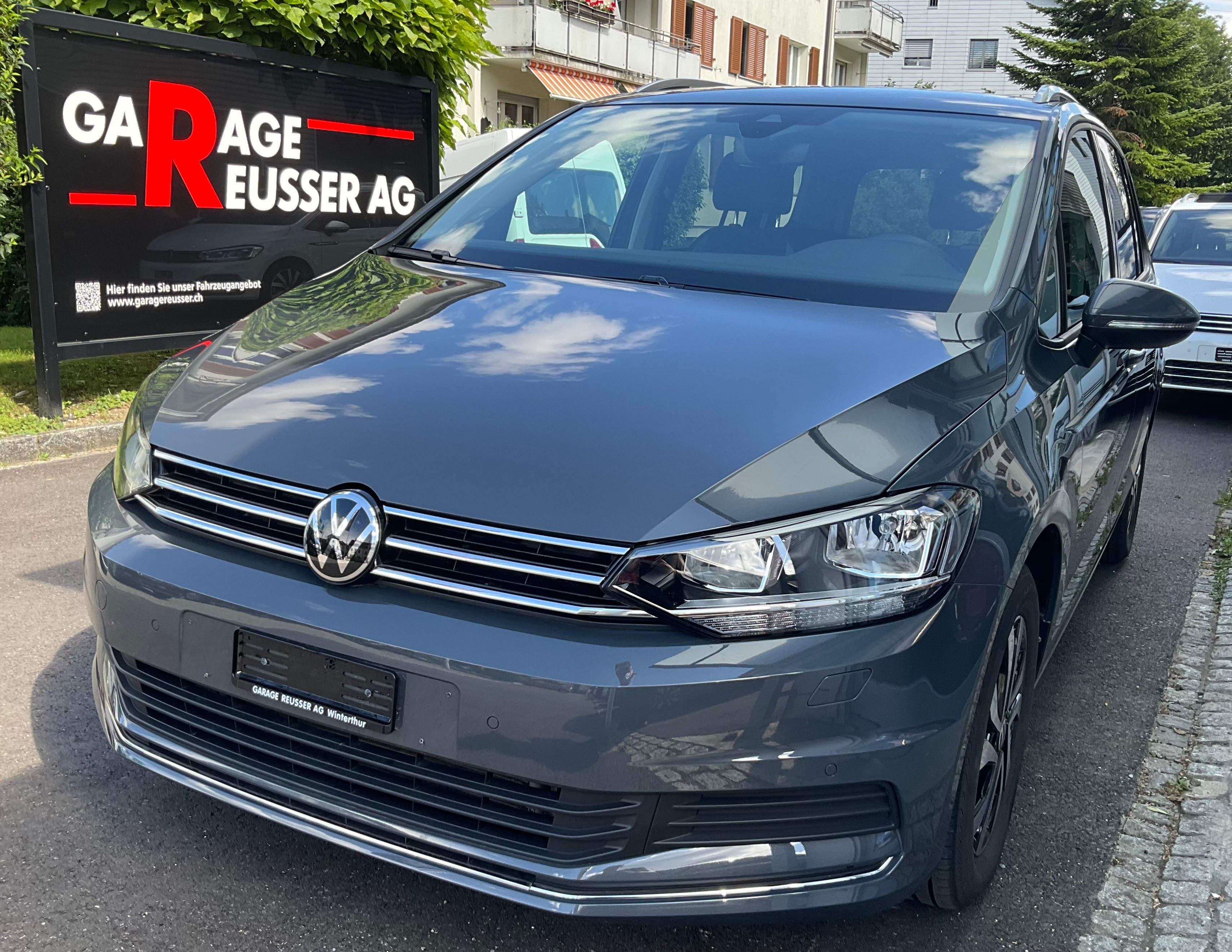 VW Touran 1.5 TSI ACTIVE DSG *** GARANTIE BIS 2027 ***