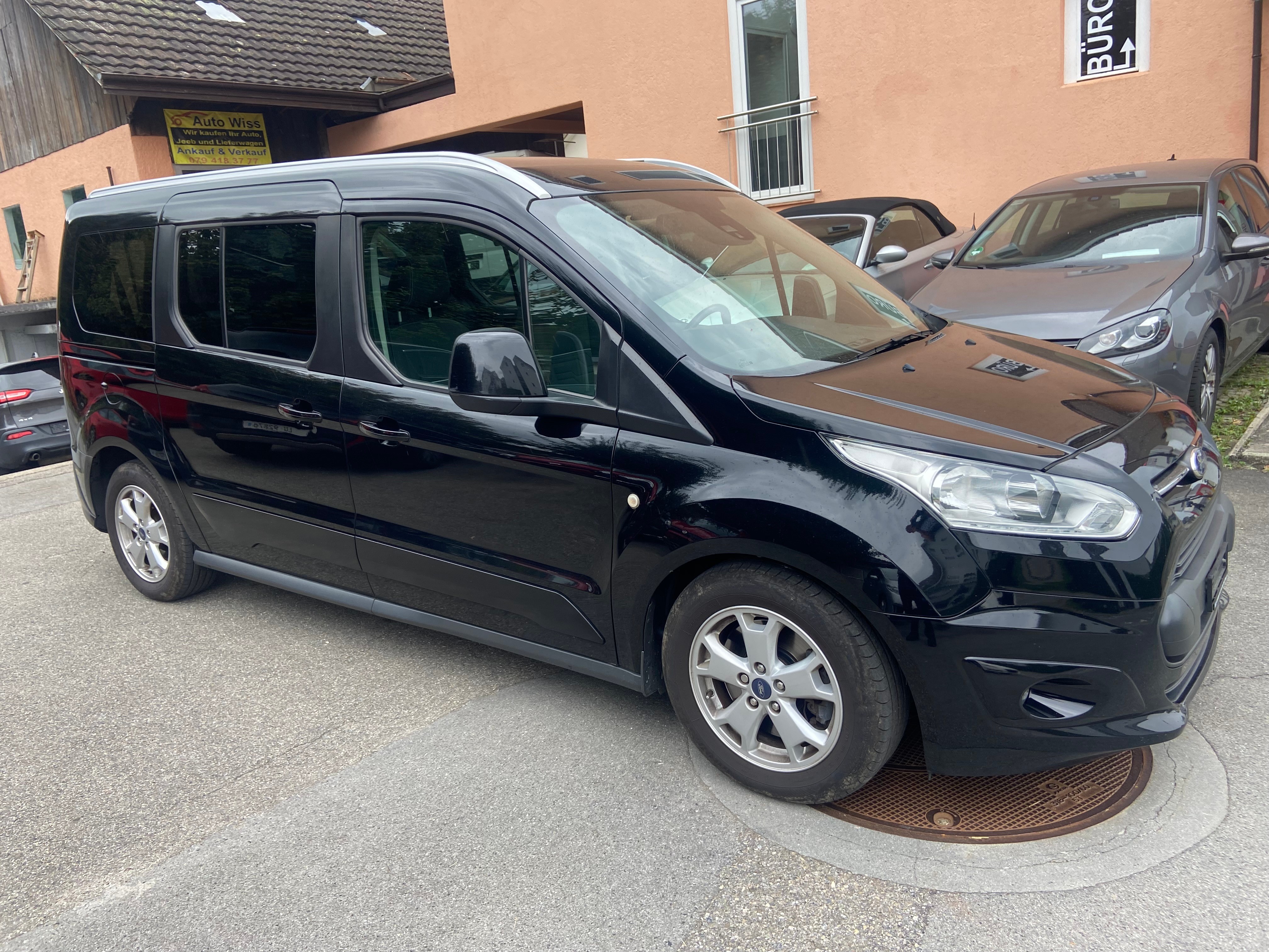 FORD Grand Tourneo Connect 1.5 TDCi Titanium Powershift