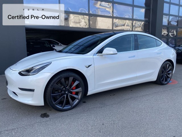 TESLA Model 3 Performance AWD