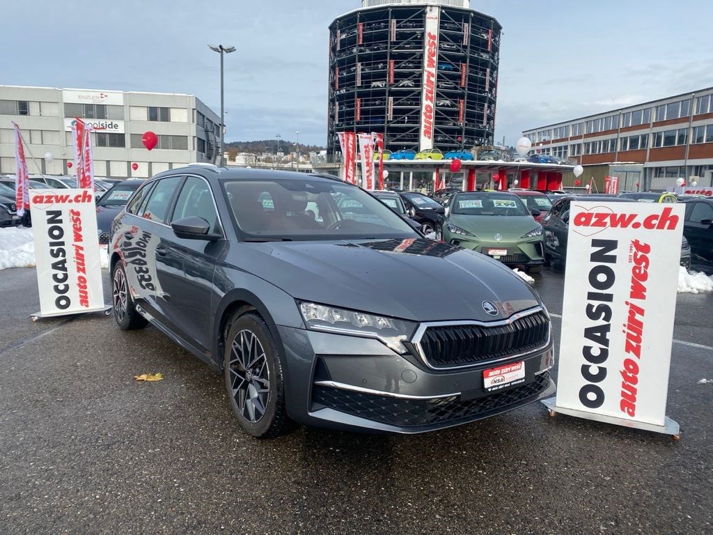 SKODA Octavia Combi 1.5 TSI mHEV DSG Selection