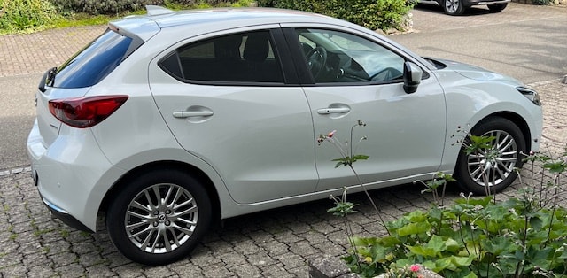 MAZDA 2 SKYACTIV-G 90 Ambition Plus Automat