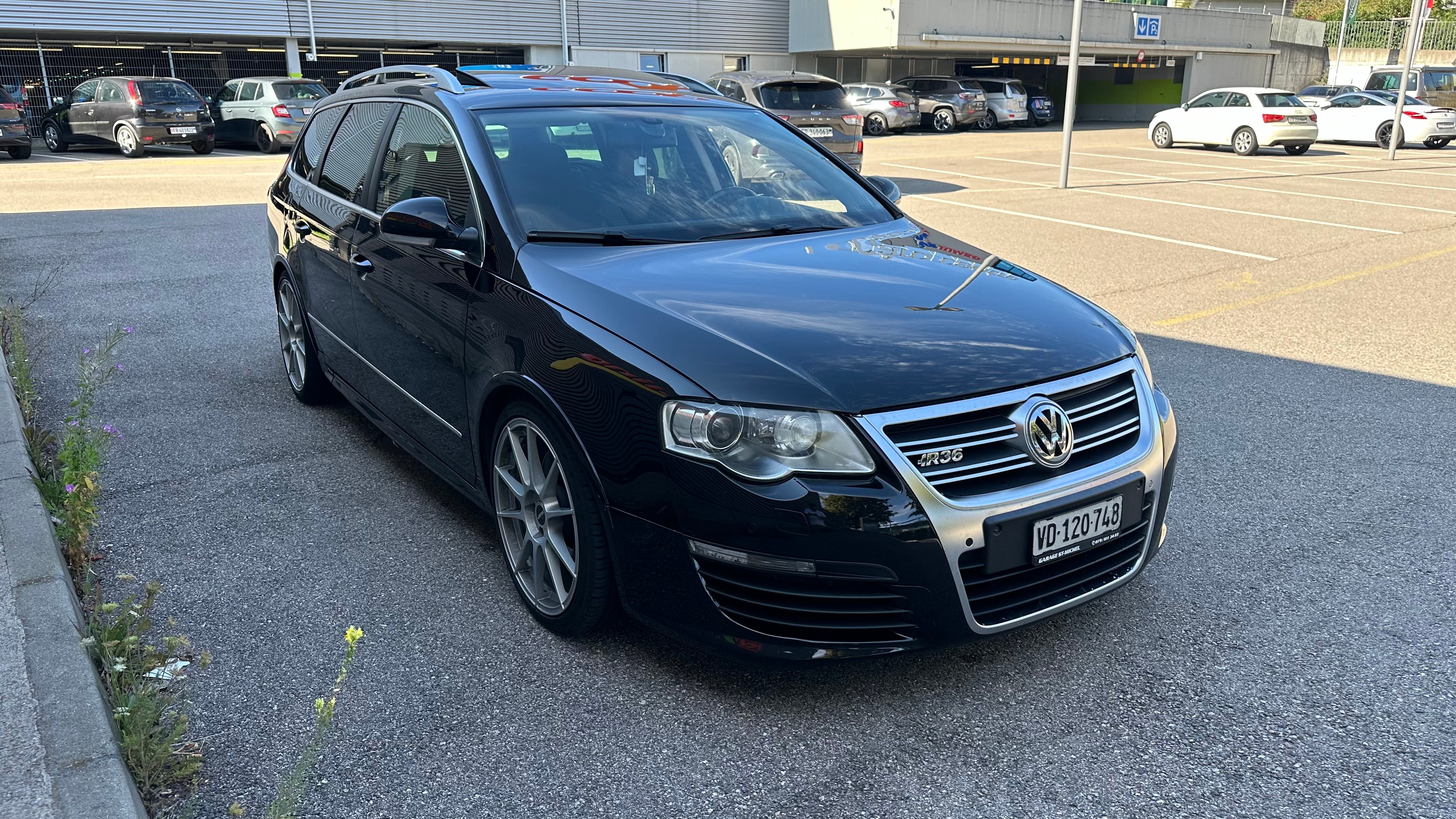 VW Passat Variant R36 4Motion