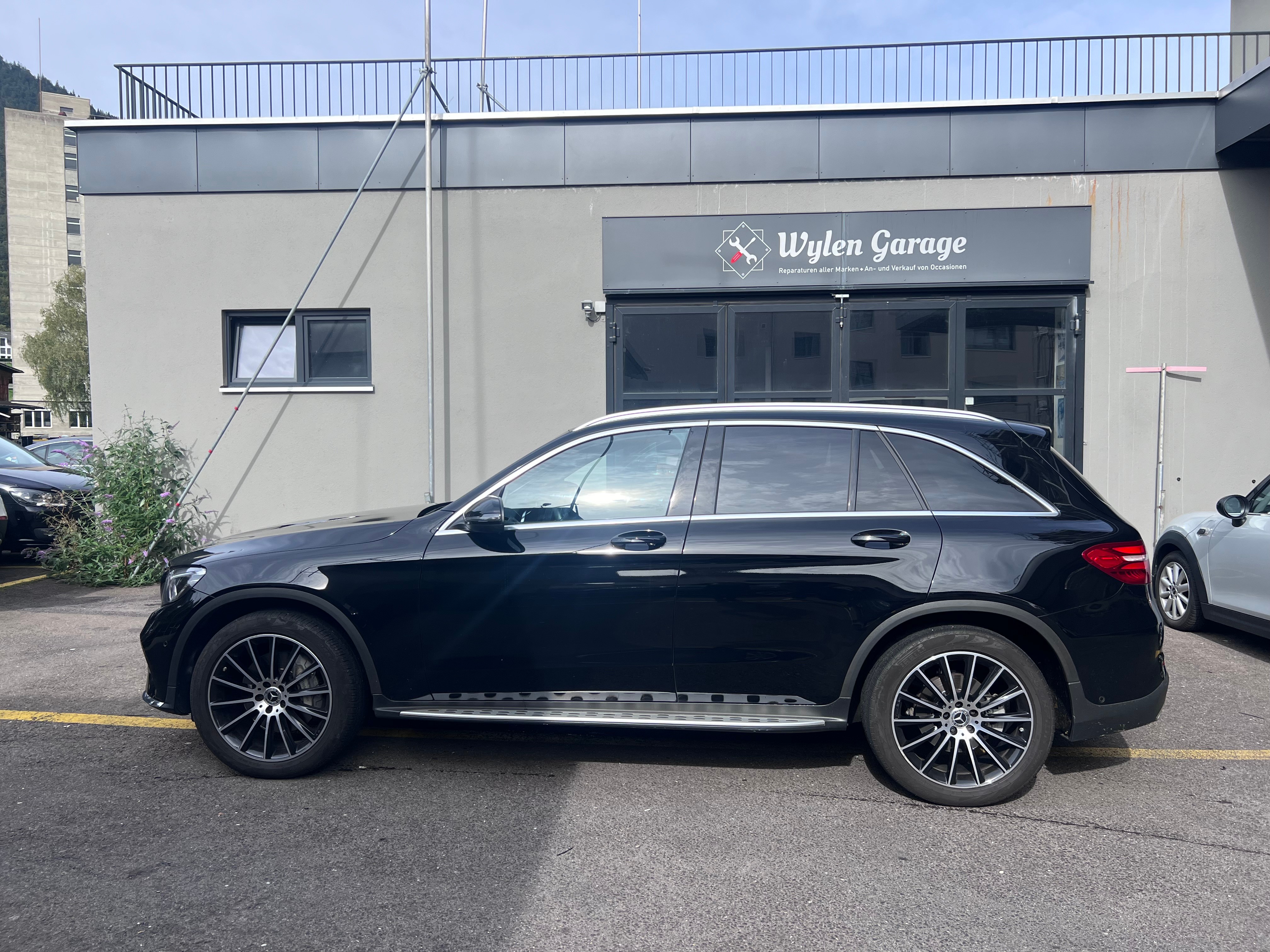 MERCEDES-BENZ GLC 250 d AMG Line 4Matic 9G-Tronic